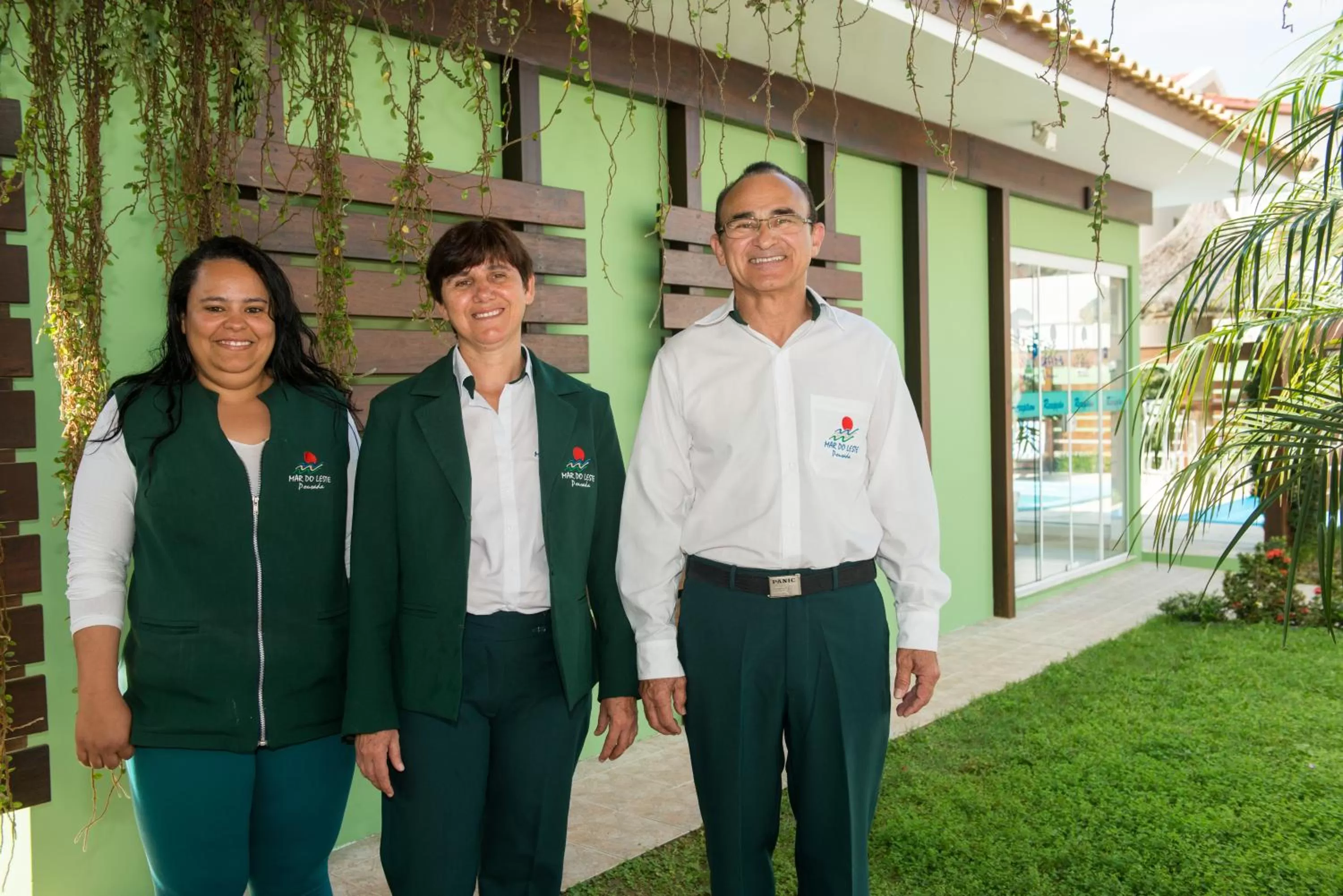 Staff in Pousada Mar Do Leste