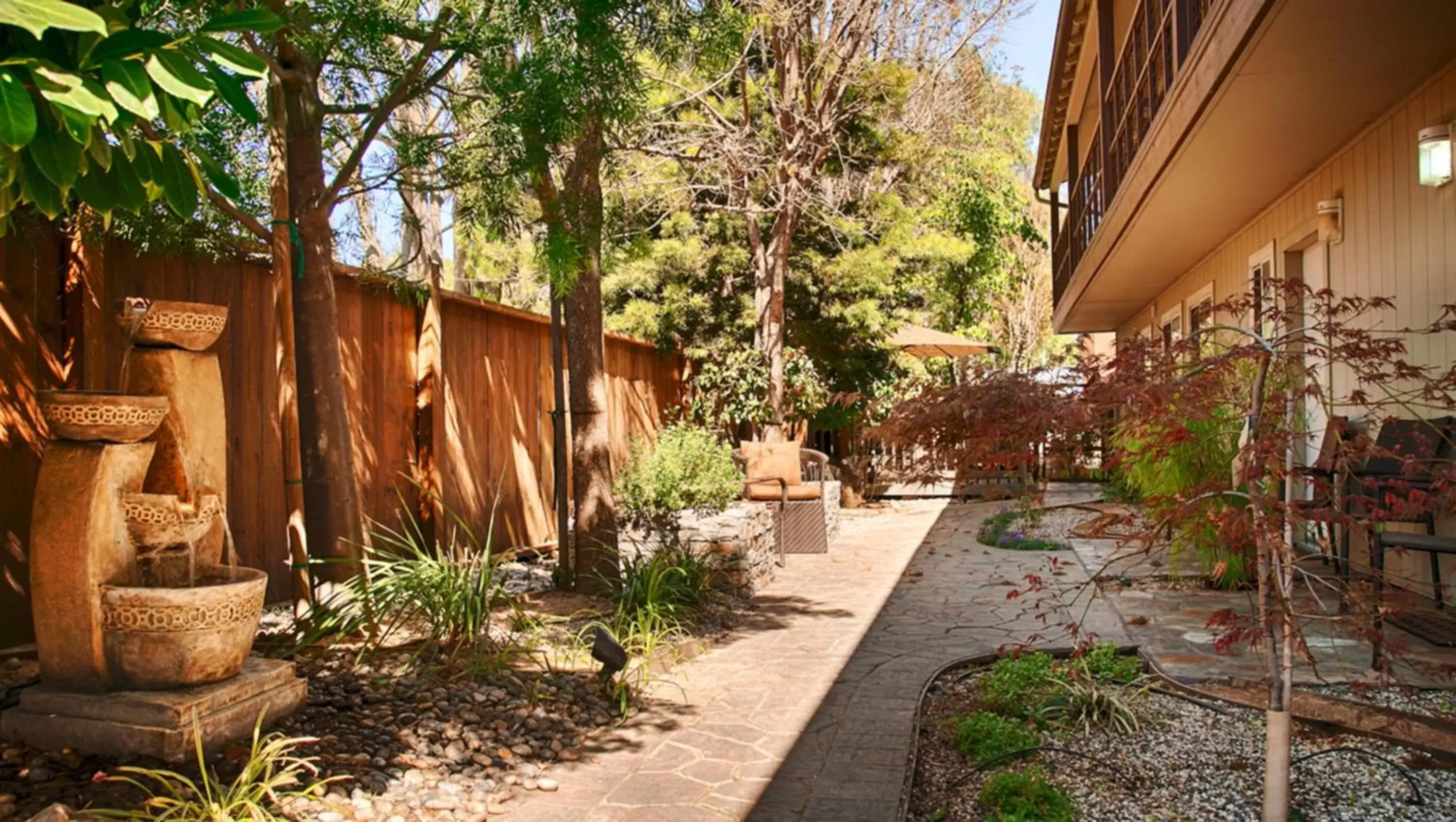 Property building in The Zen Hotel Palo Alto