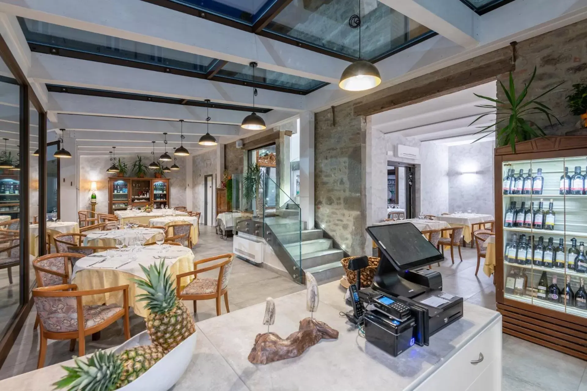 Restaurant/places to eat in Hotel Roma Restaurant/places to eat in Hotel Roma