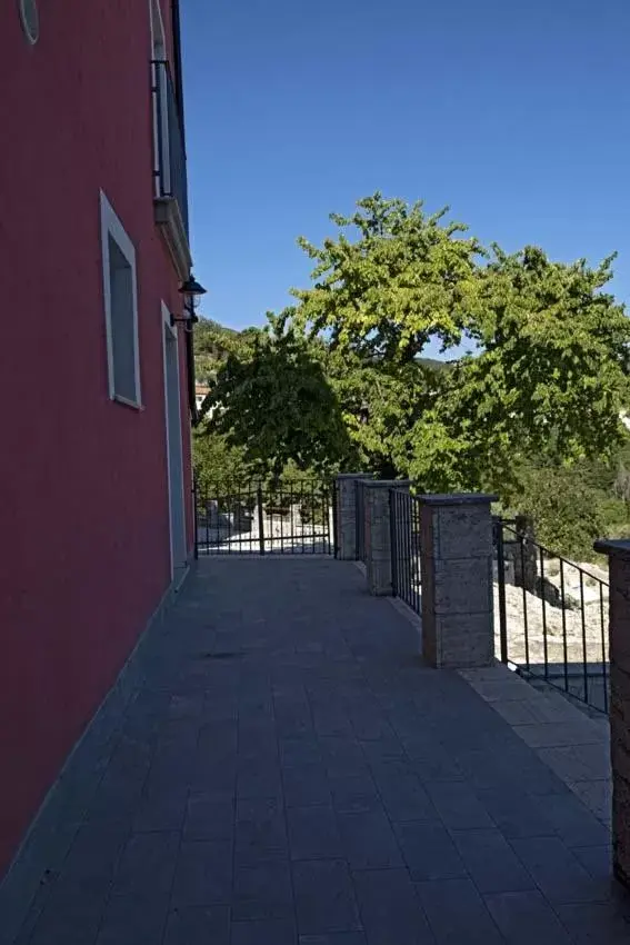 Balcony/Terrace, Property Building in IL MASCHERONE