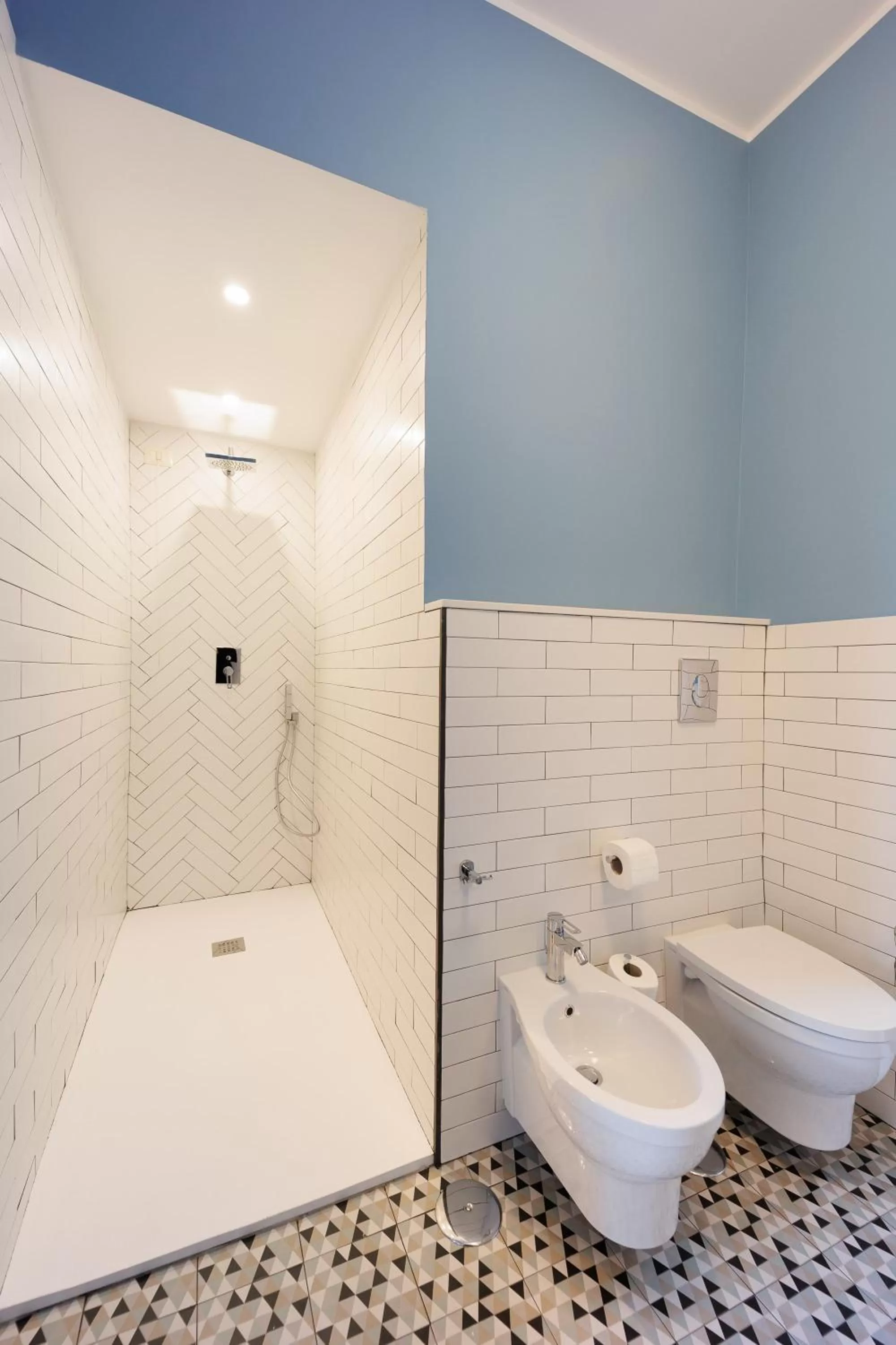 Bathroom in The Bellini House by House In Naples