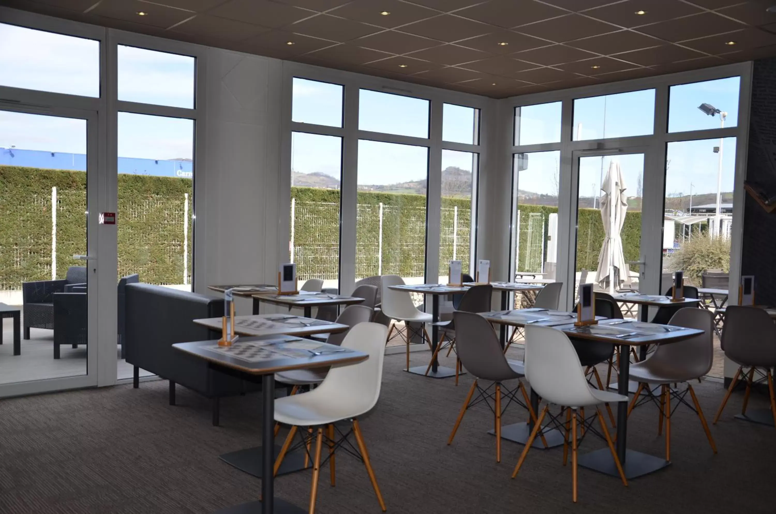 Restaurant/places to eat in ibis Issoire Restaurant/places to eat in ibis Issoire