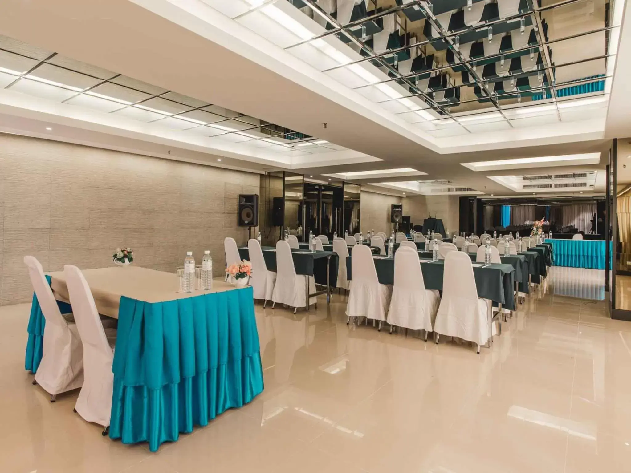 Banquet/Function facilities, Banquet Facilities in Convenient Park Bangkok
