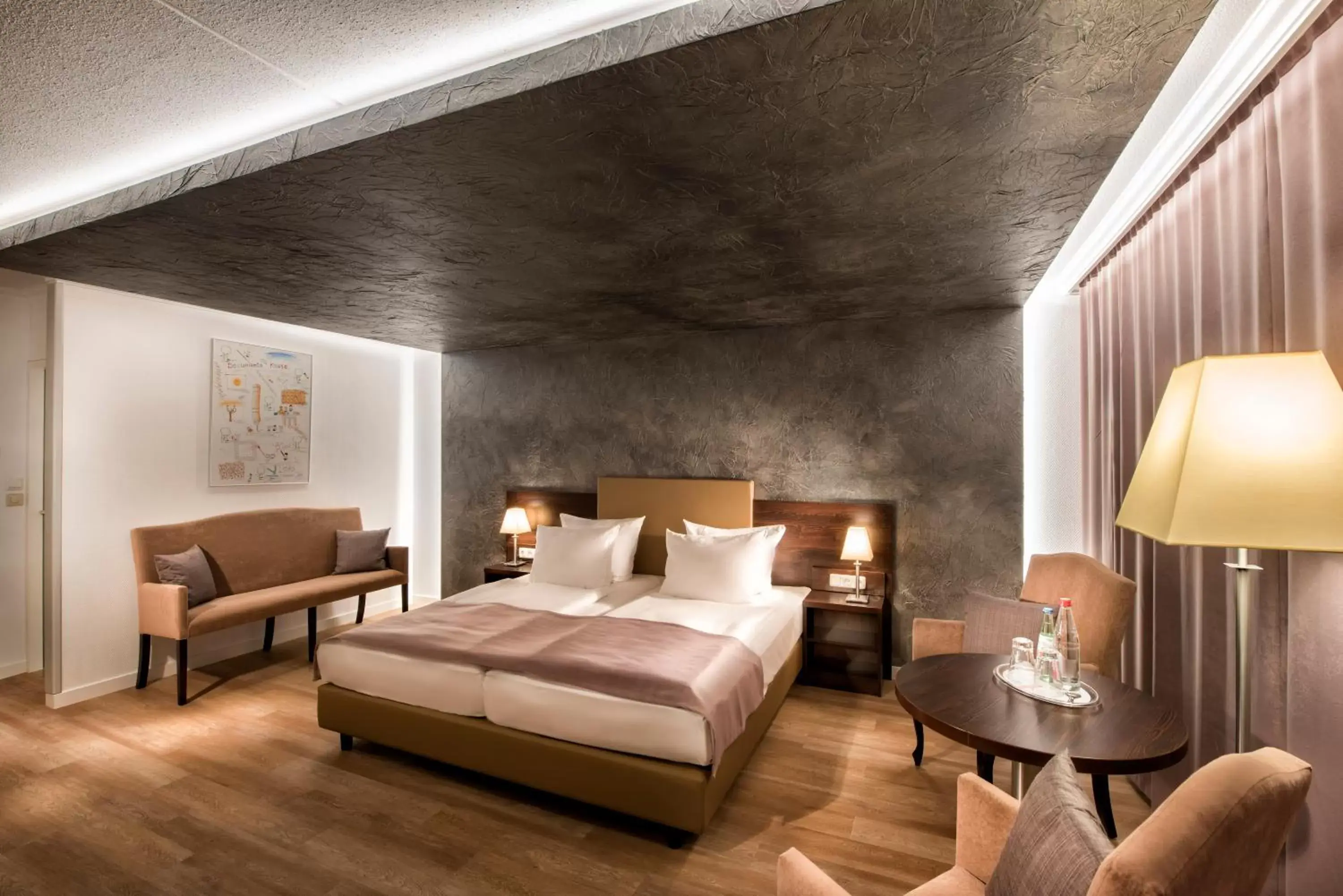 Photo of the whole room, Bed in Wyndham Garden Kassel Photo of the whole room, Bed in Wyndham Garden Kassel