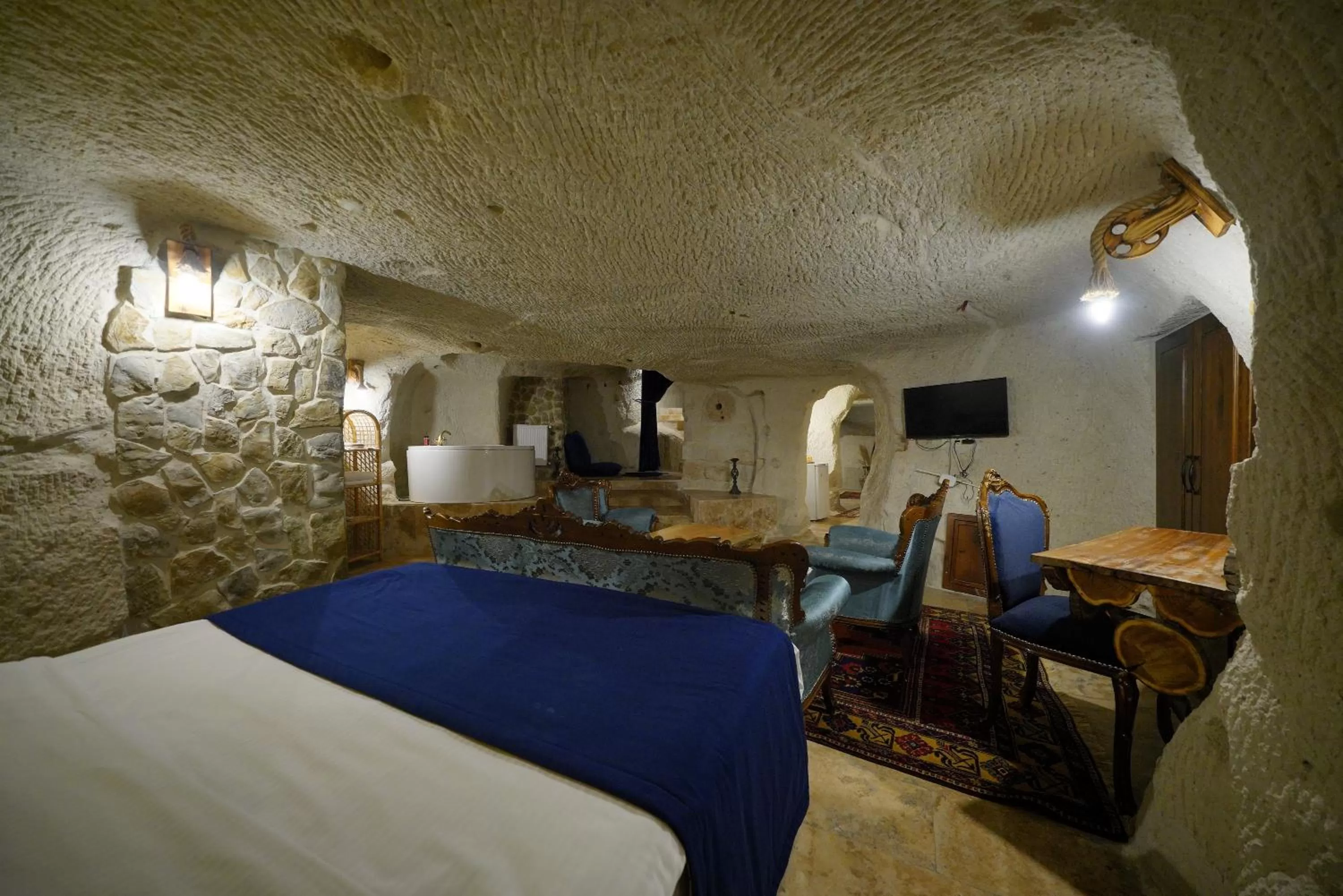 Bedroom, Bed in Cappadocia Nar Cave House & Swimming Pool