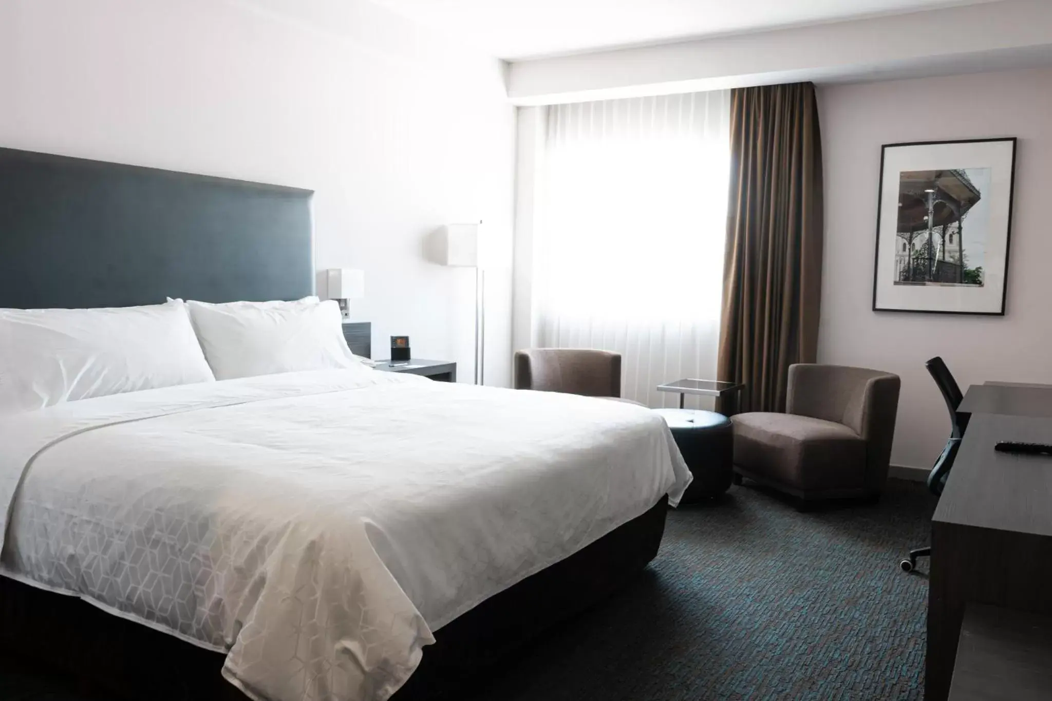 Photo of the whole room, Bed in Holiday Inn Express Hotel & Suites Hermosillo, an IHG Hotel