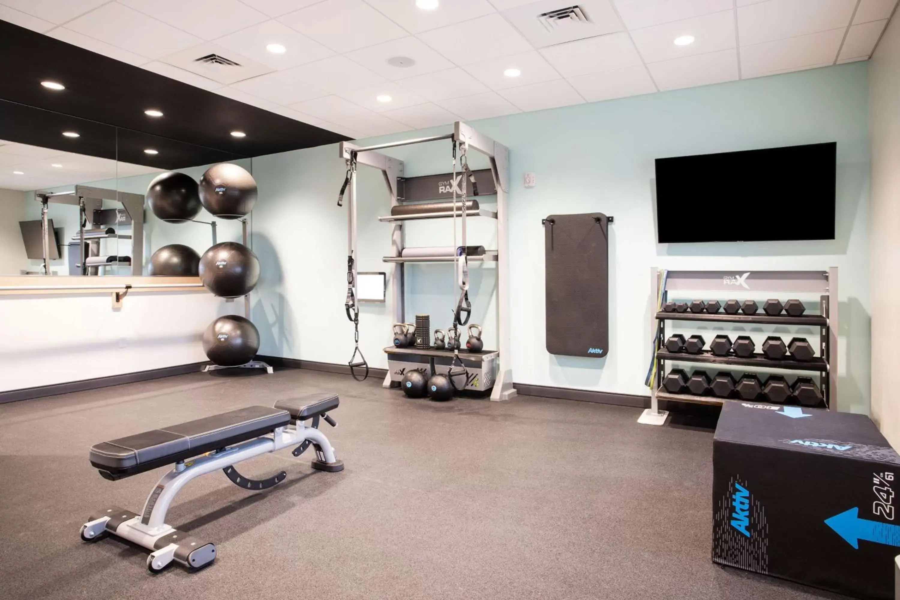 Fitness centre/facilities, Fitness Center/Facilities in Tru By Hilton Bradenton I-75, FL