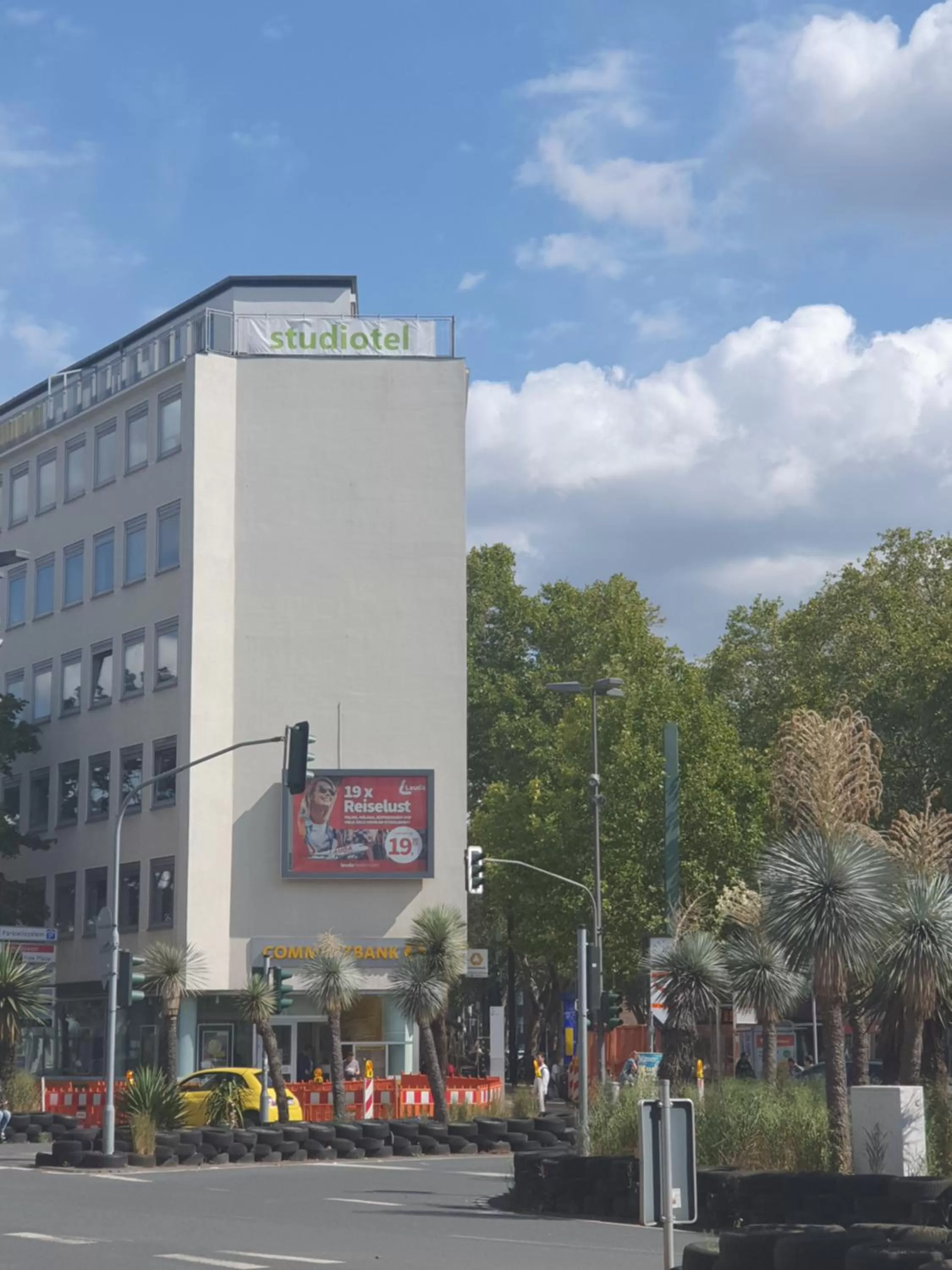 Property building in Studiotel TOP LOFT