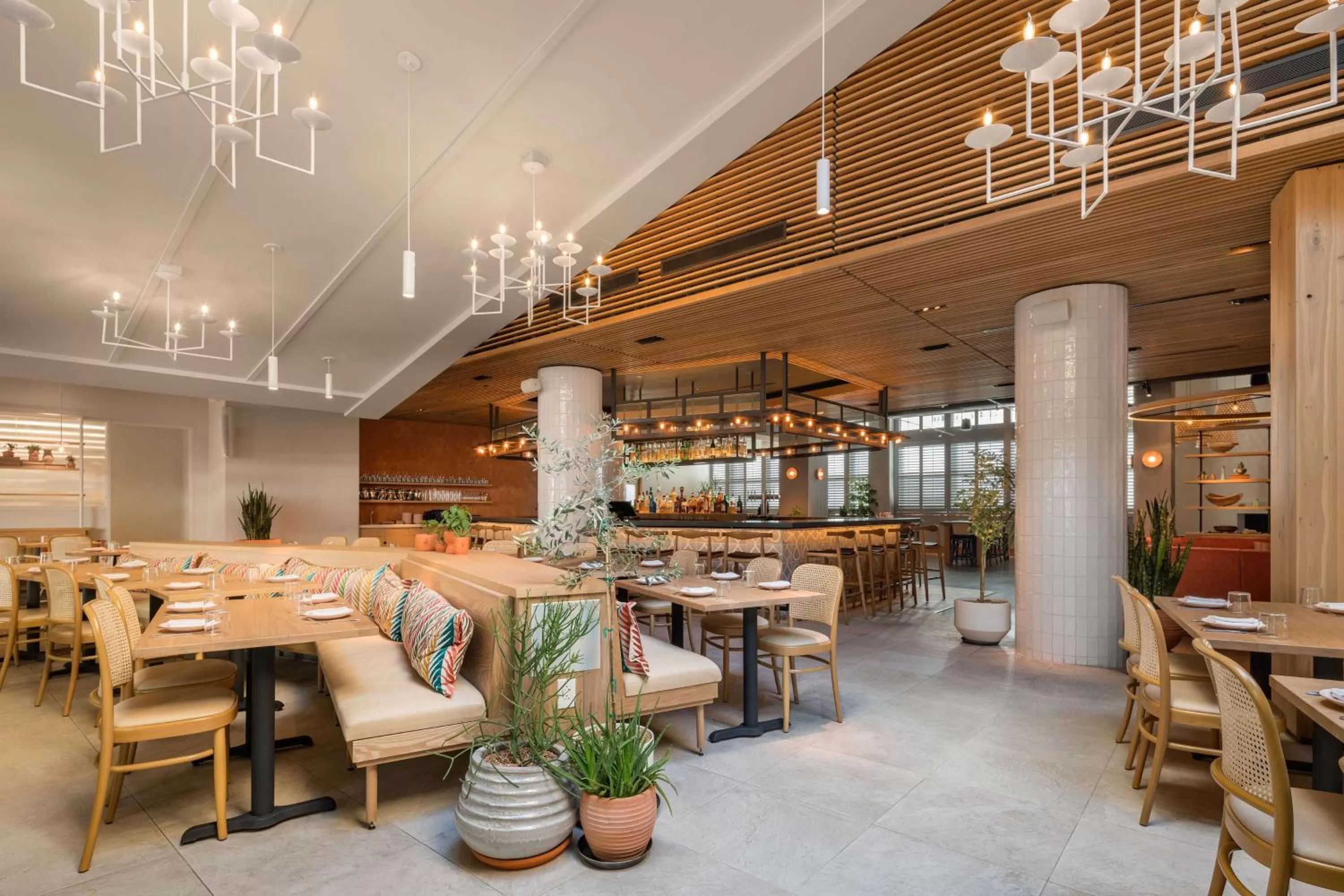 Restaurant/places to eat in Motto by Hilton Philadelphia Rittenhouse Square