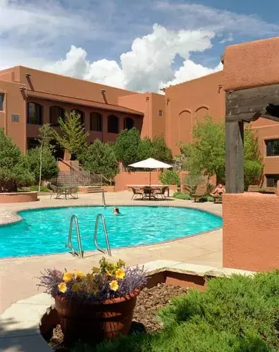 Swimming Pool in The Lodge at Santa Fe