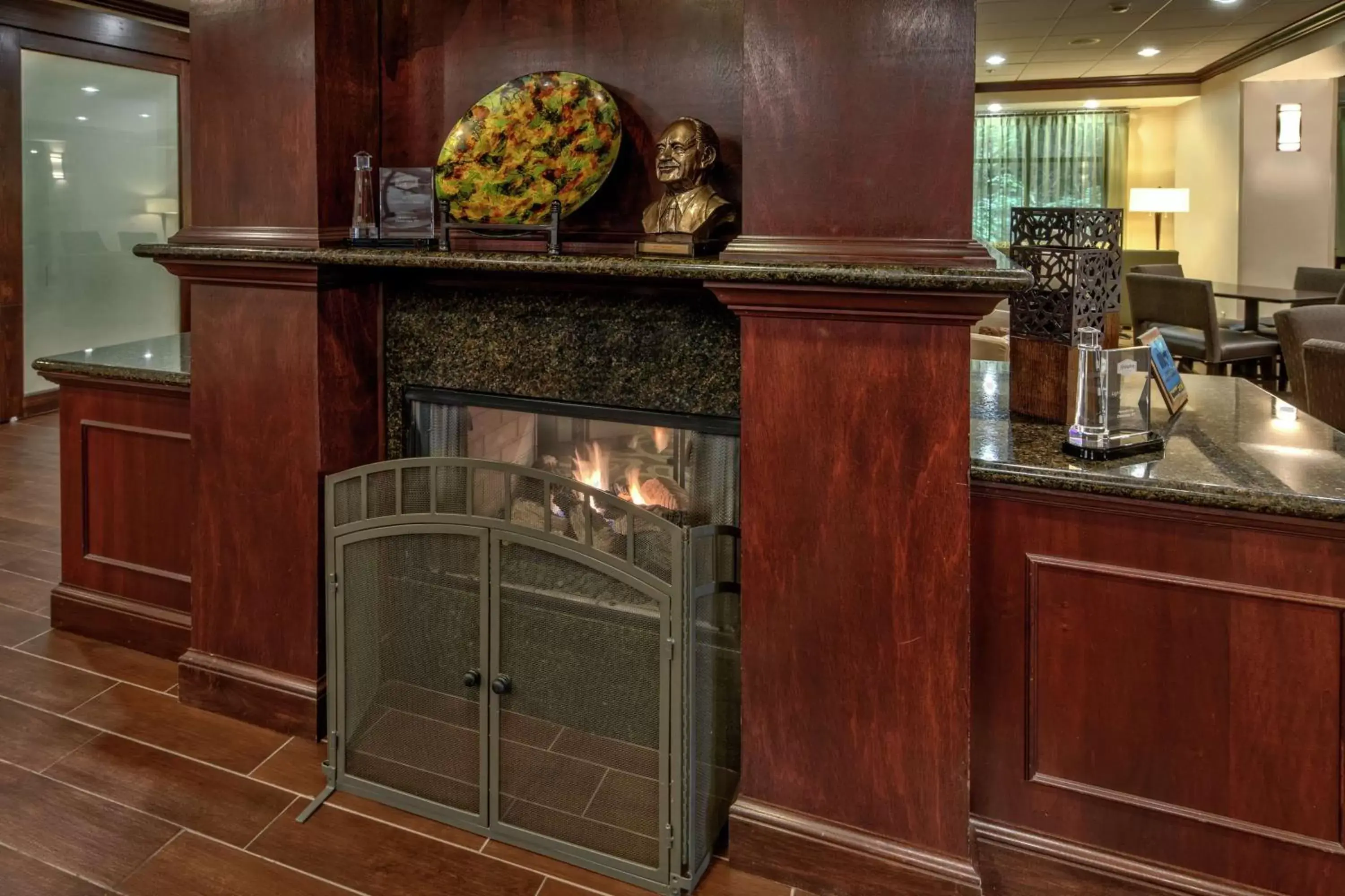 Lobby or reception in Hampton Inn Cambridge