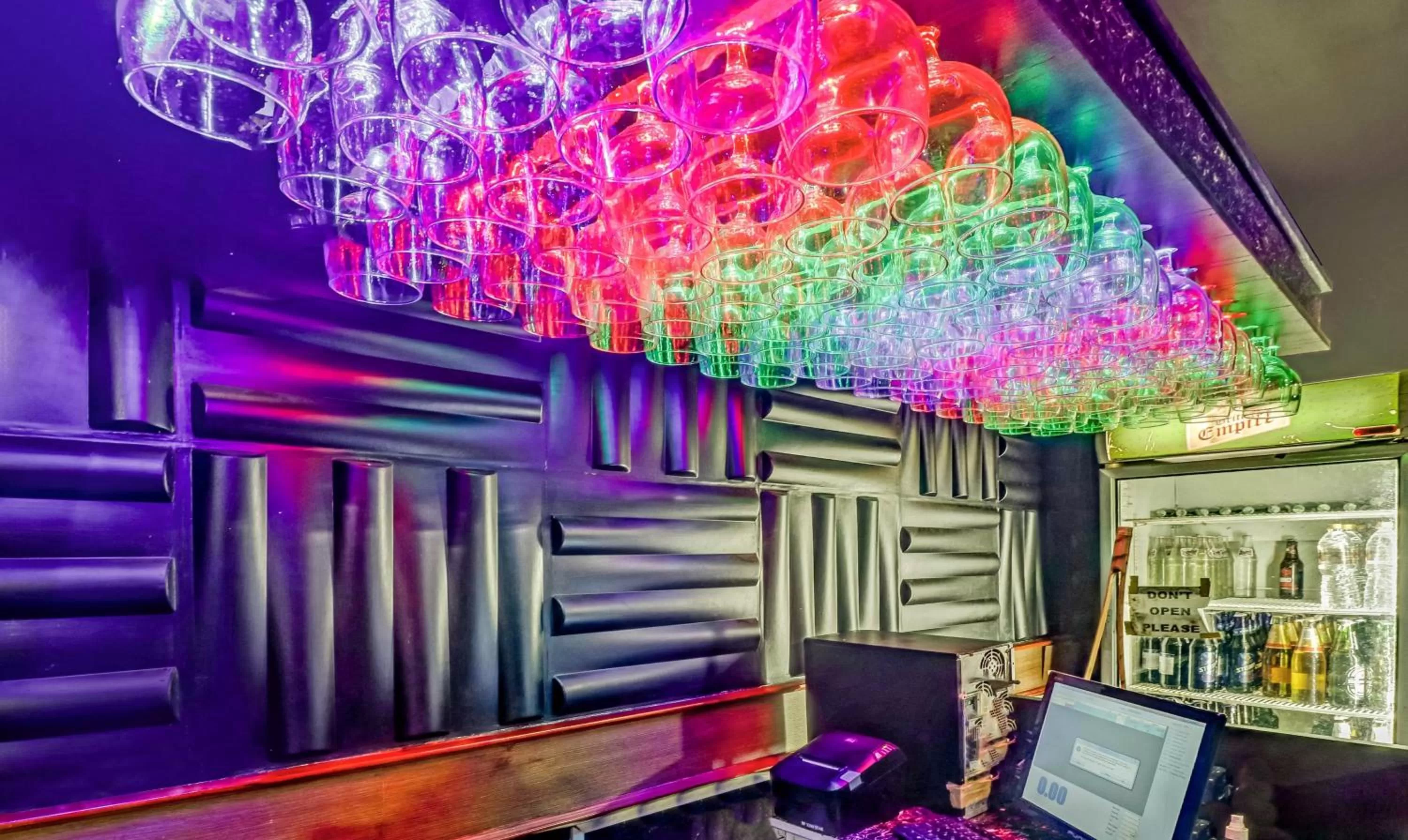 Lounge or bar in Treebo Symphony Hotels And Resorts Angamally