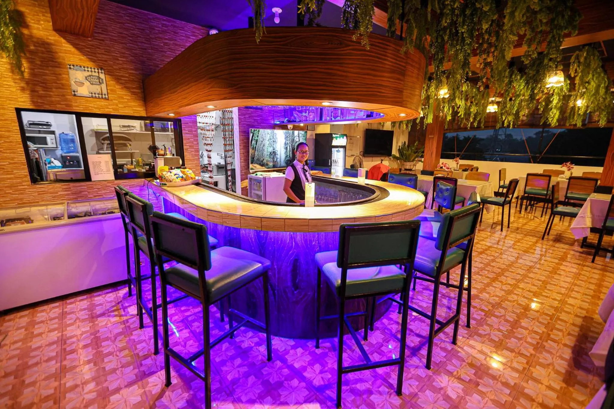 Lounge or bar in Kingswick Residences & Lodge