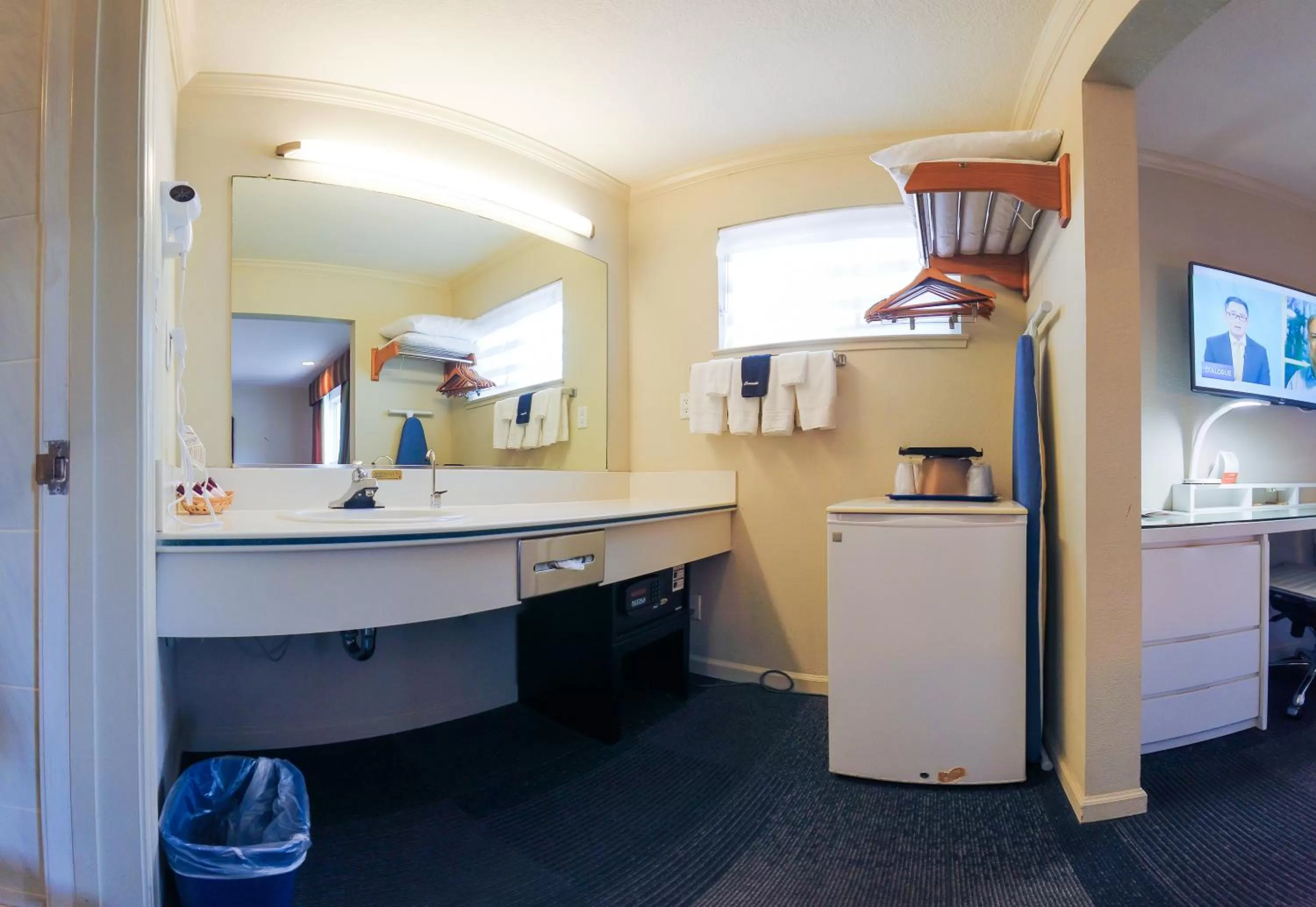 Shower in Inn at Golden Gate