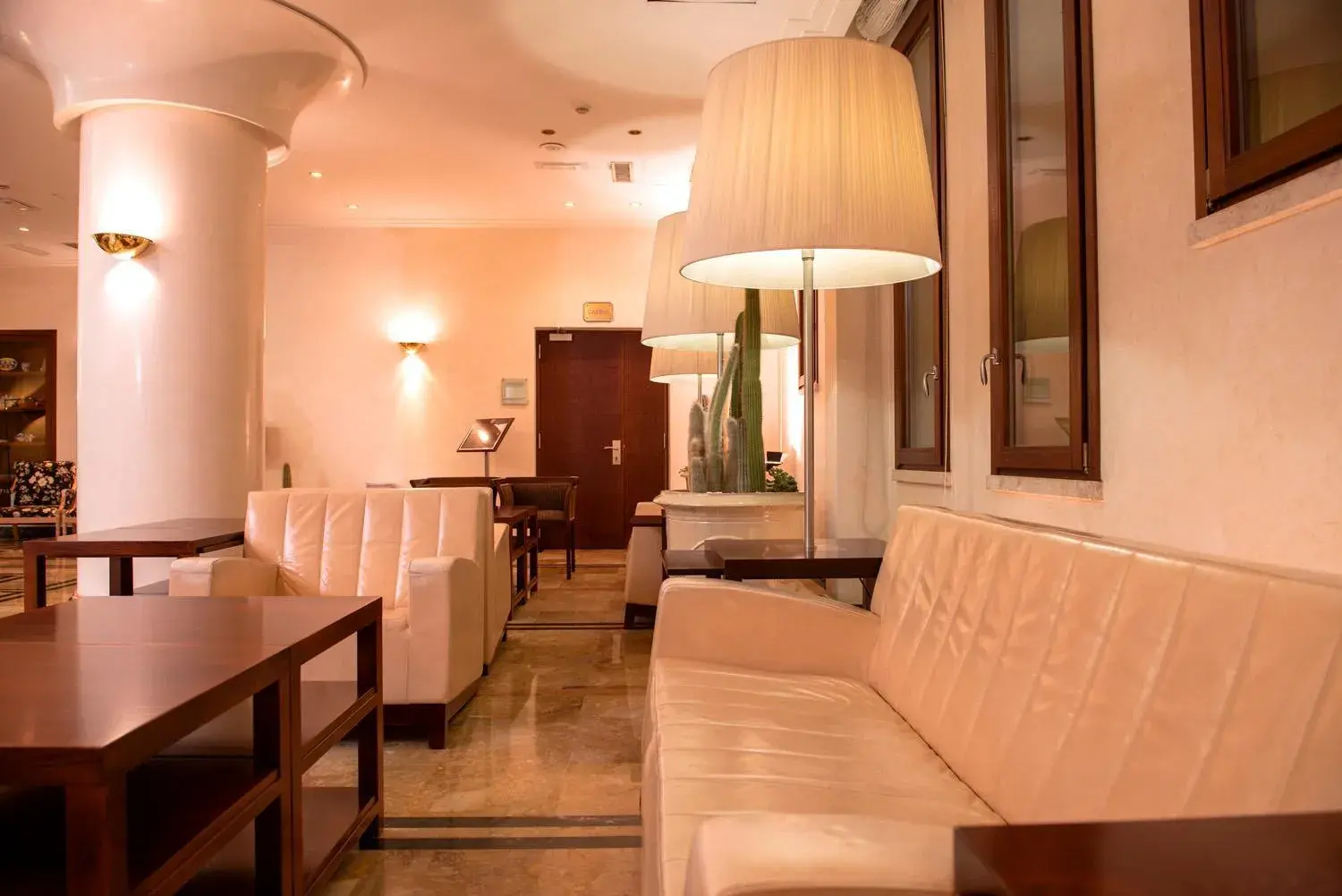 Lobby or reception, Seating Area in Hotel Cala Del Porto