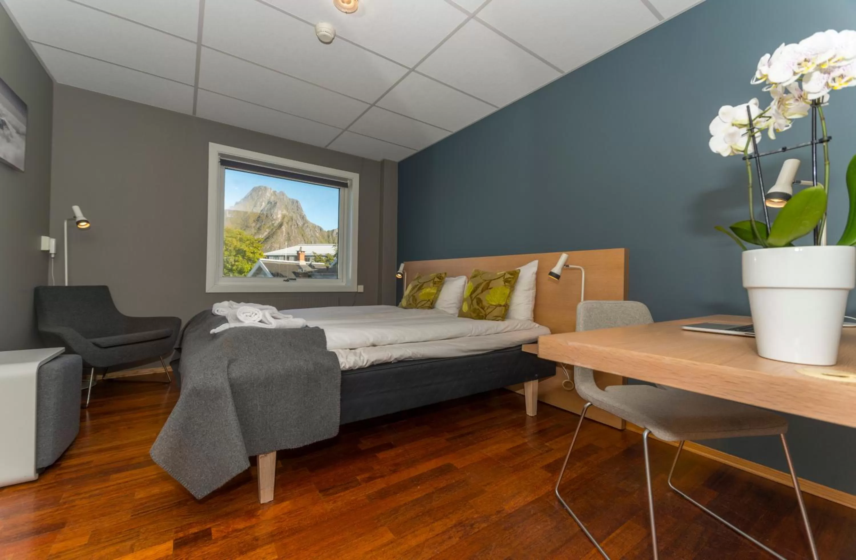 Bed in Fast Hotel Svolvær