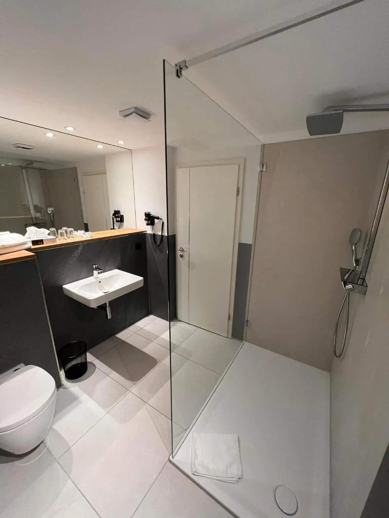 Bathroom in Hotel-Restaurant Amadeus