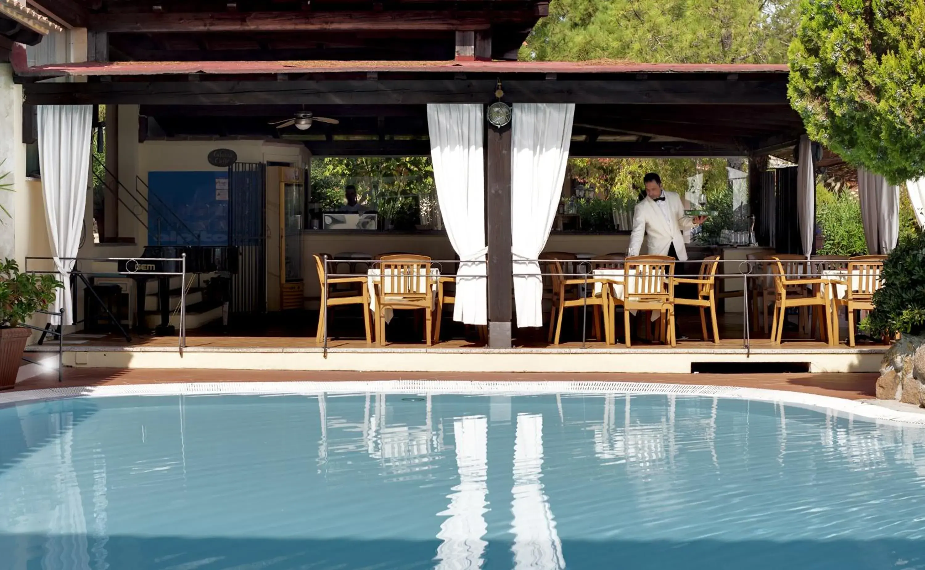 Staff, Swimming Pool in Colonna Hotel Du Golf