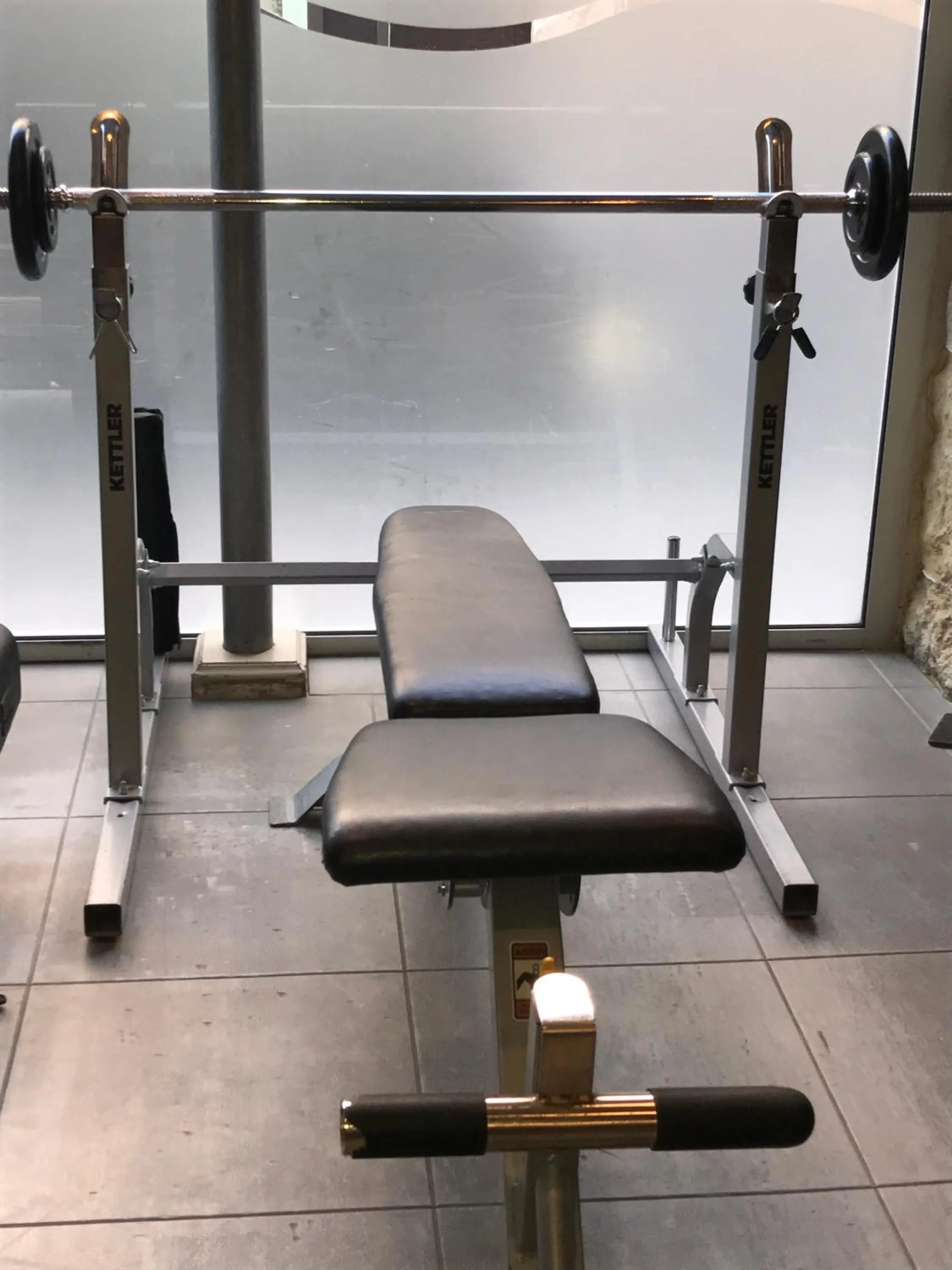 Spa and wellness centre/facilities in Hôtel Jacques de Molay - Fitness & Sauna