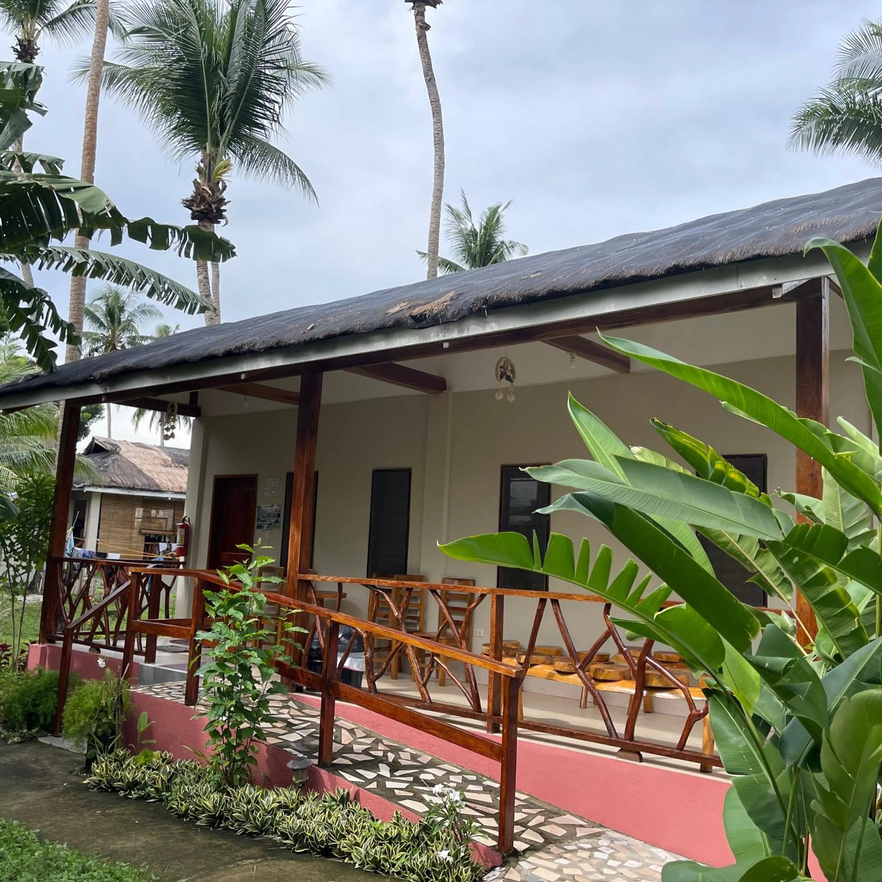 D's Oceanview Beach Resort