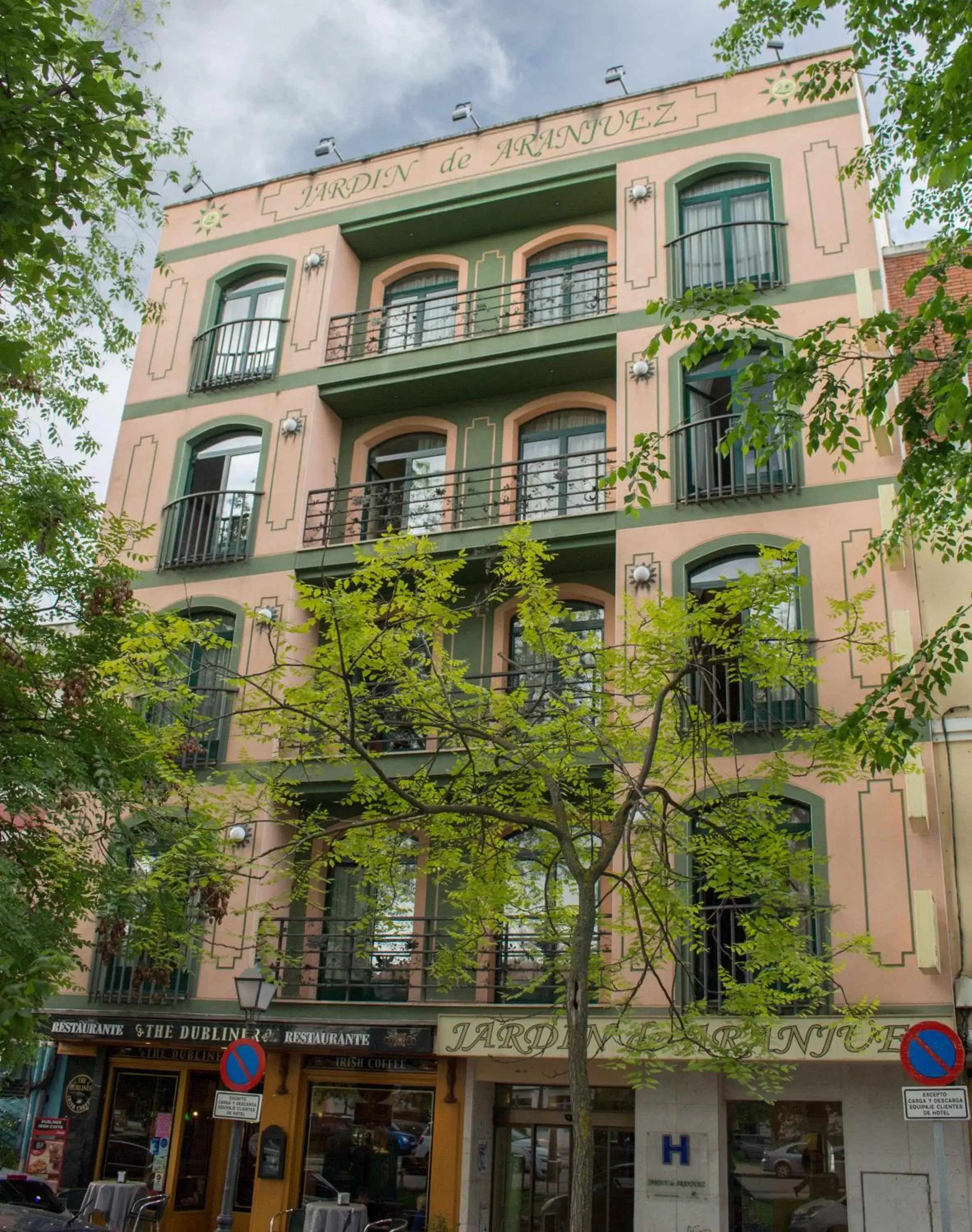 Property Building in Hotel Jardín de Aranjuez