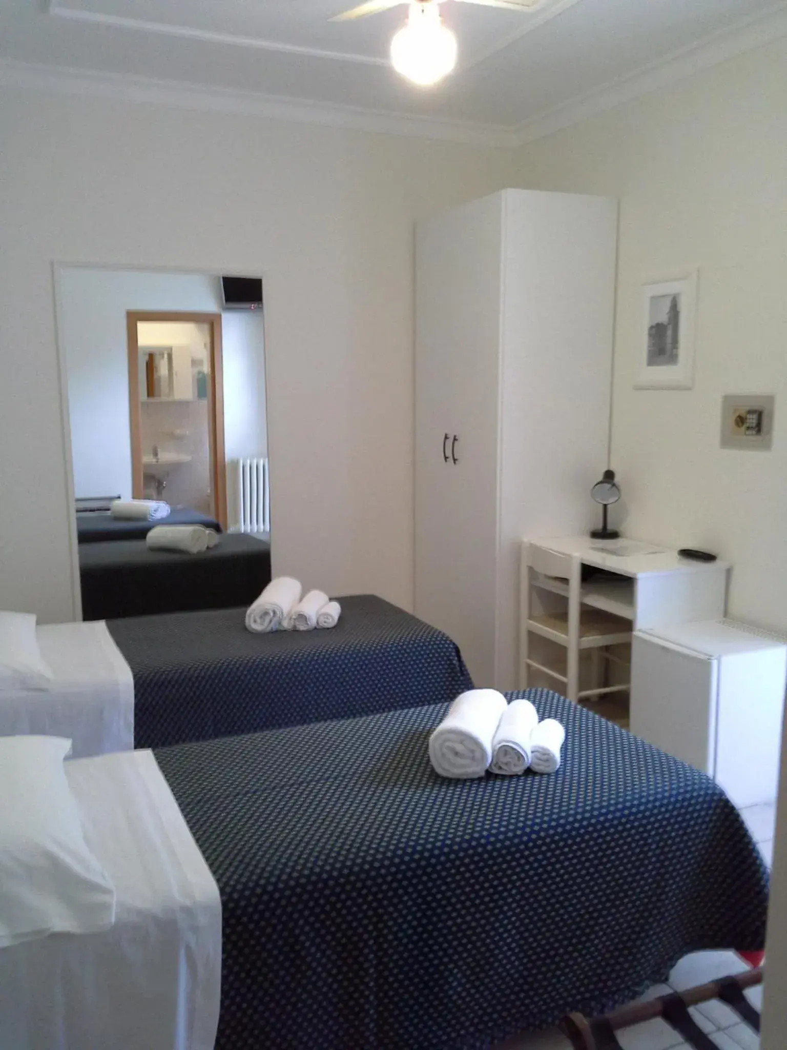 Photo of the whole room, Bed in Hotel Il Parco Sirolo