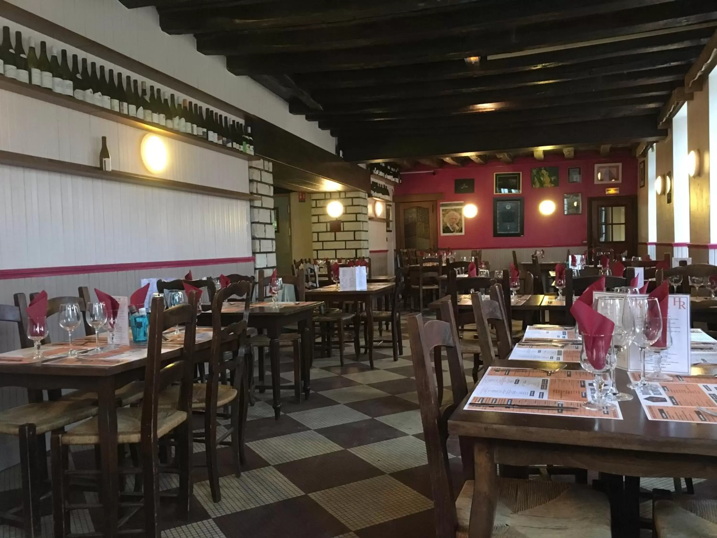 Restaurant/Places to Eat in Hotel du Rempart