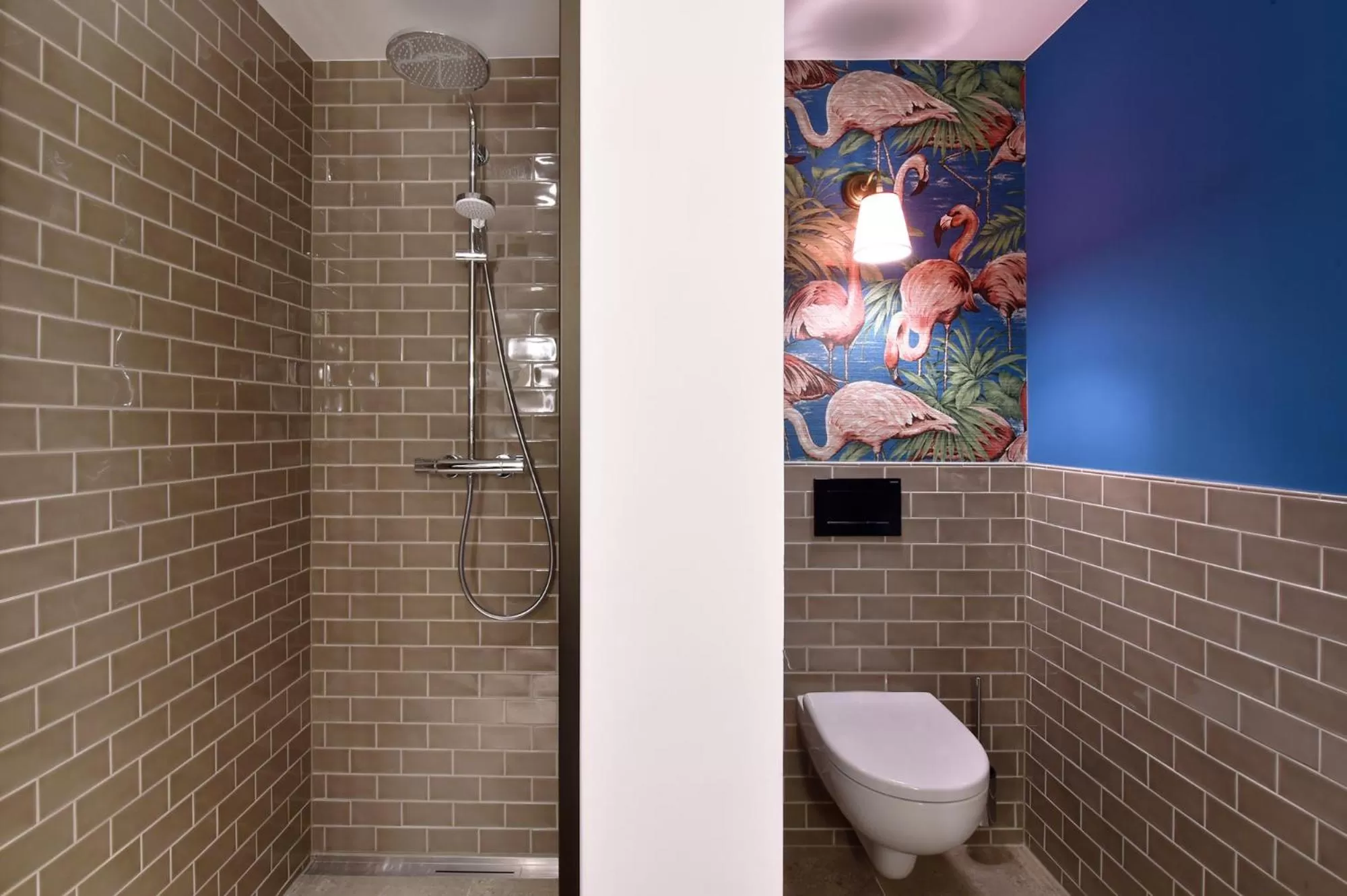 Bathroom in Das James