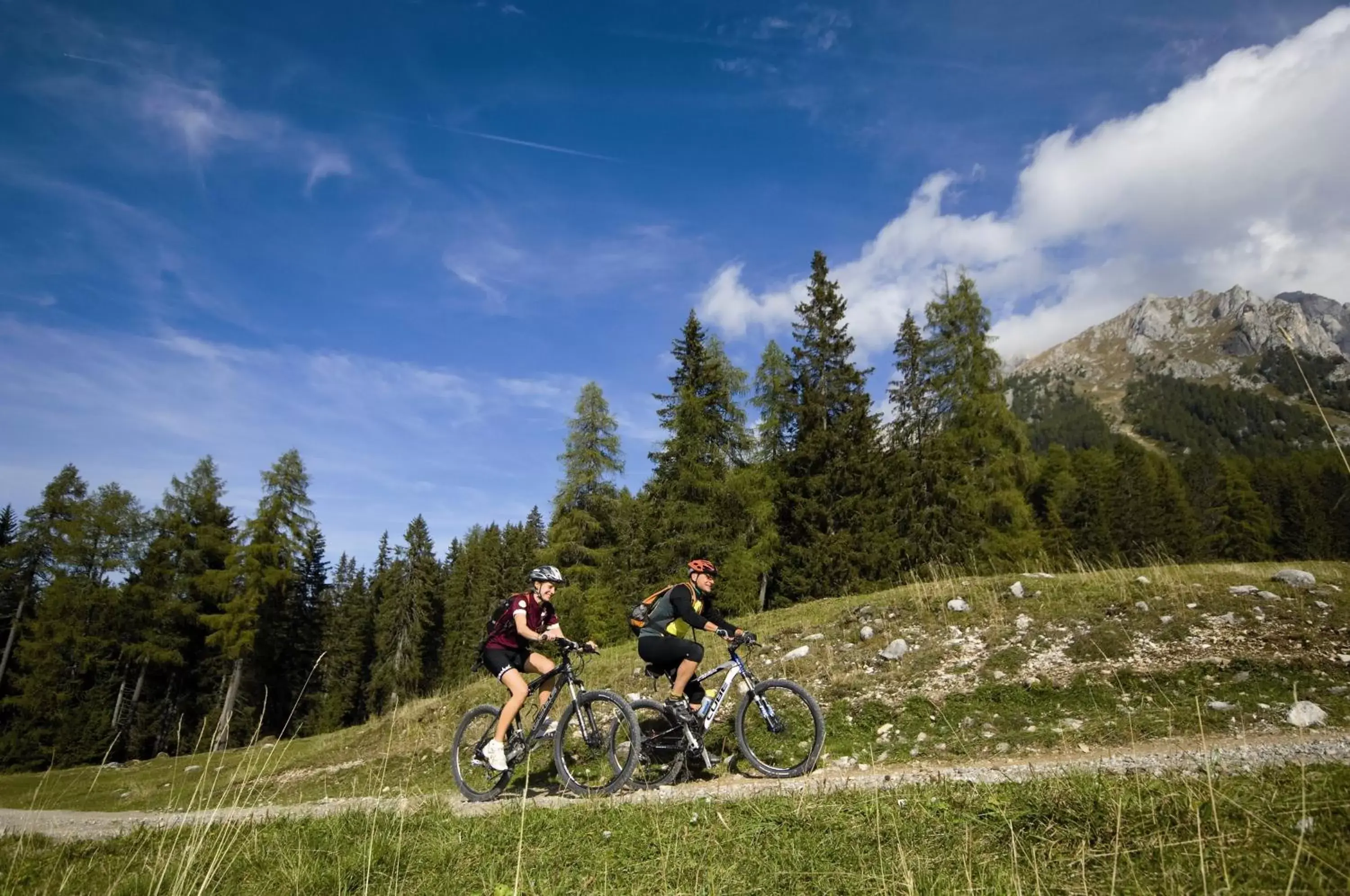 Cycling in Mercure Nerocubo Rovereto