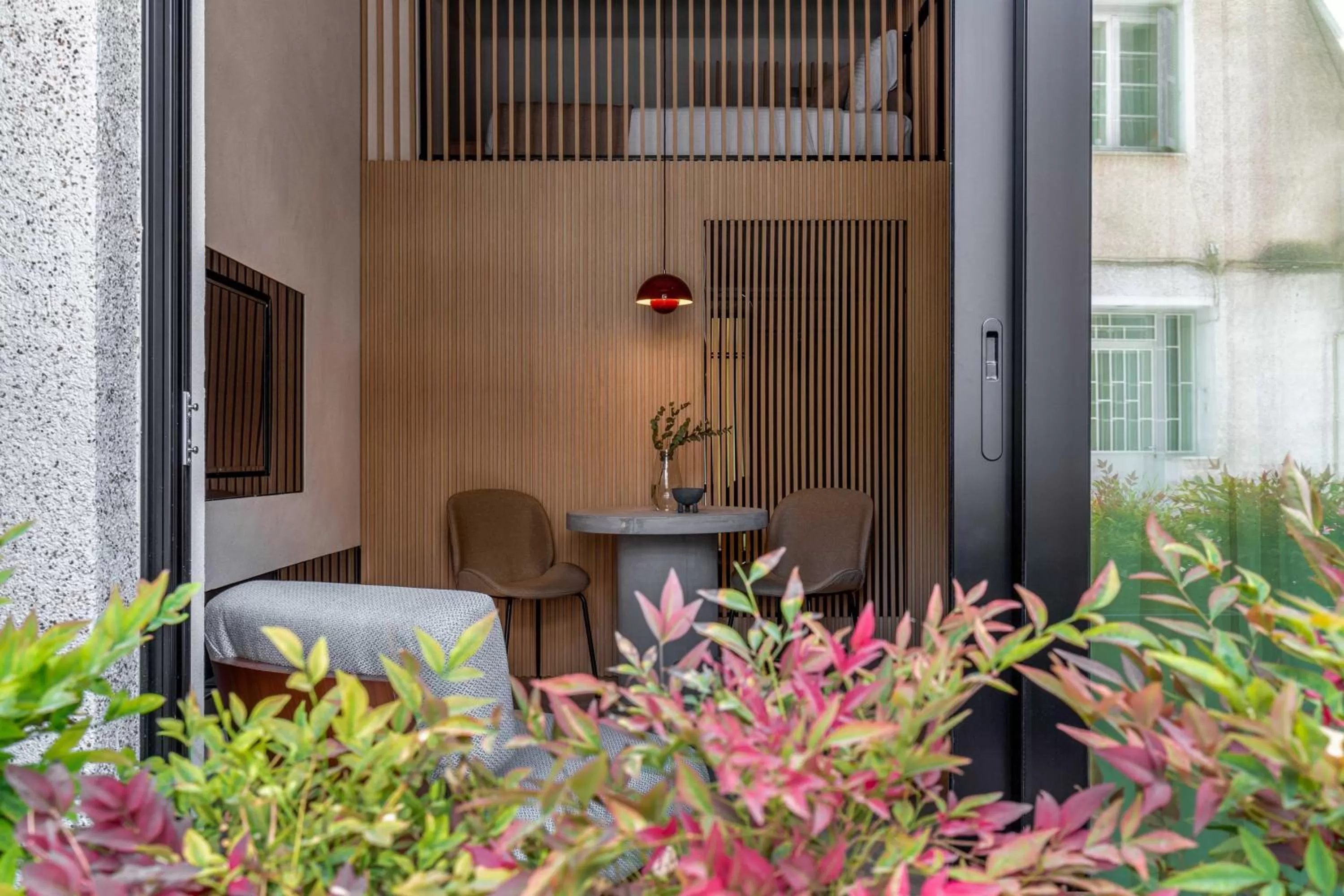 Seating area in The Newel Psychiko