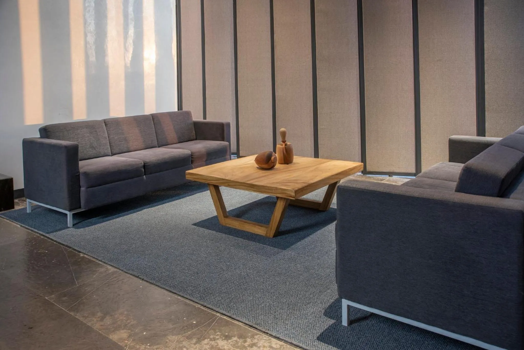 Meeting/conference room in voco Guadalajara Neruda by IHG