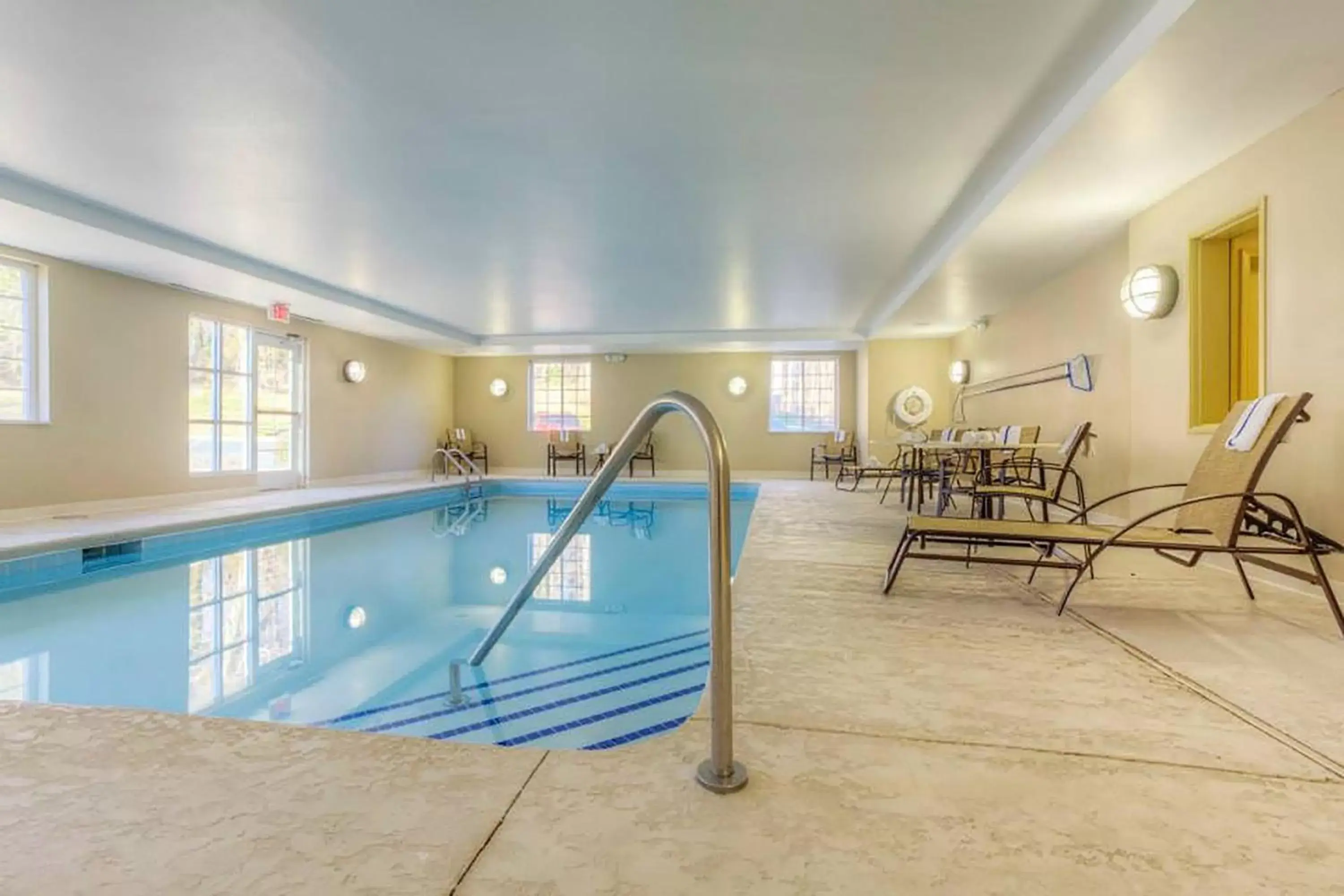 Swimming Pool in Candlewood Suites - Mooresville Lake Norman, an IHG Hotel