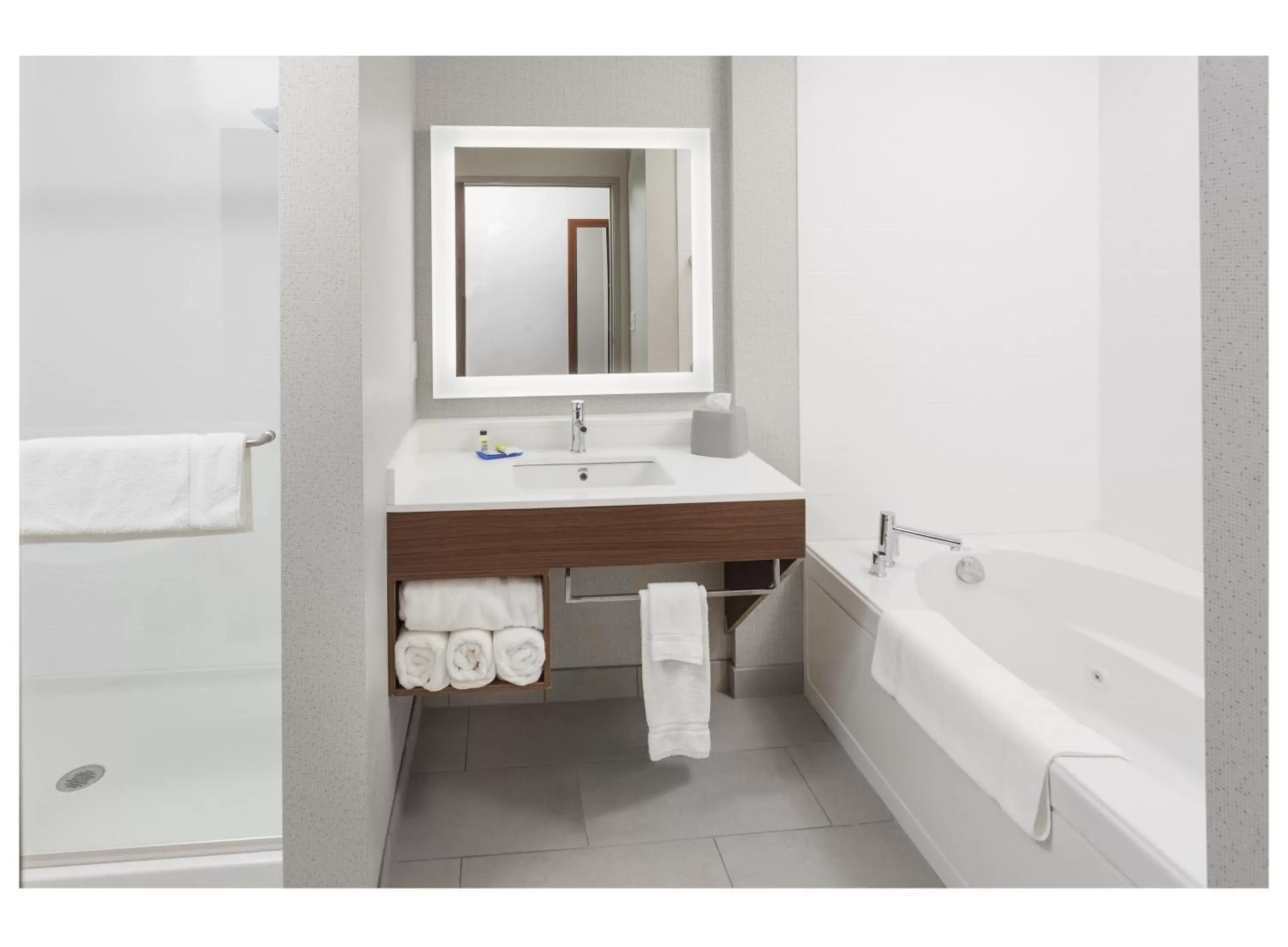 Bathroom in Holiday Inn Express & Suites - Hudson I-94, an IHG Hotel