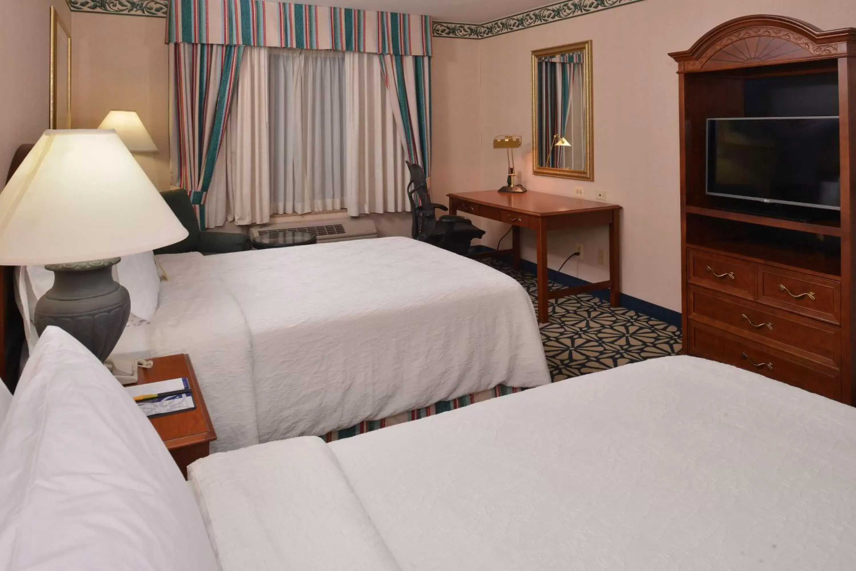 Bed in Hilton Garden Inn Columbia