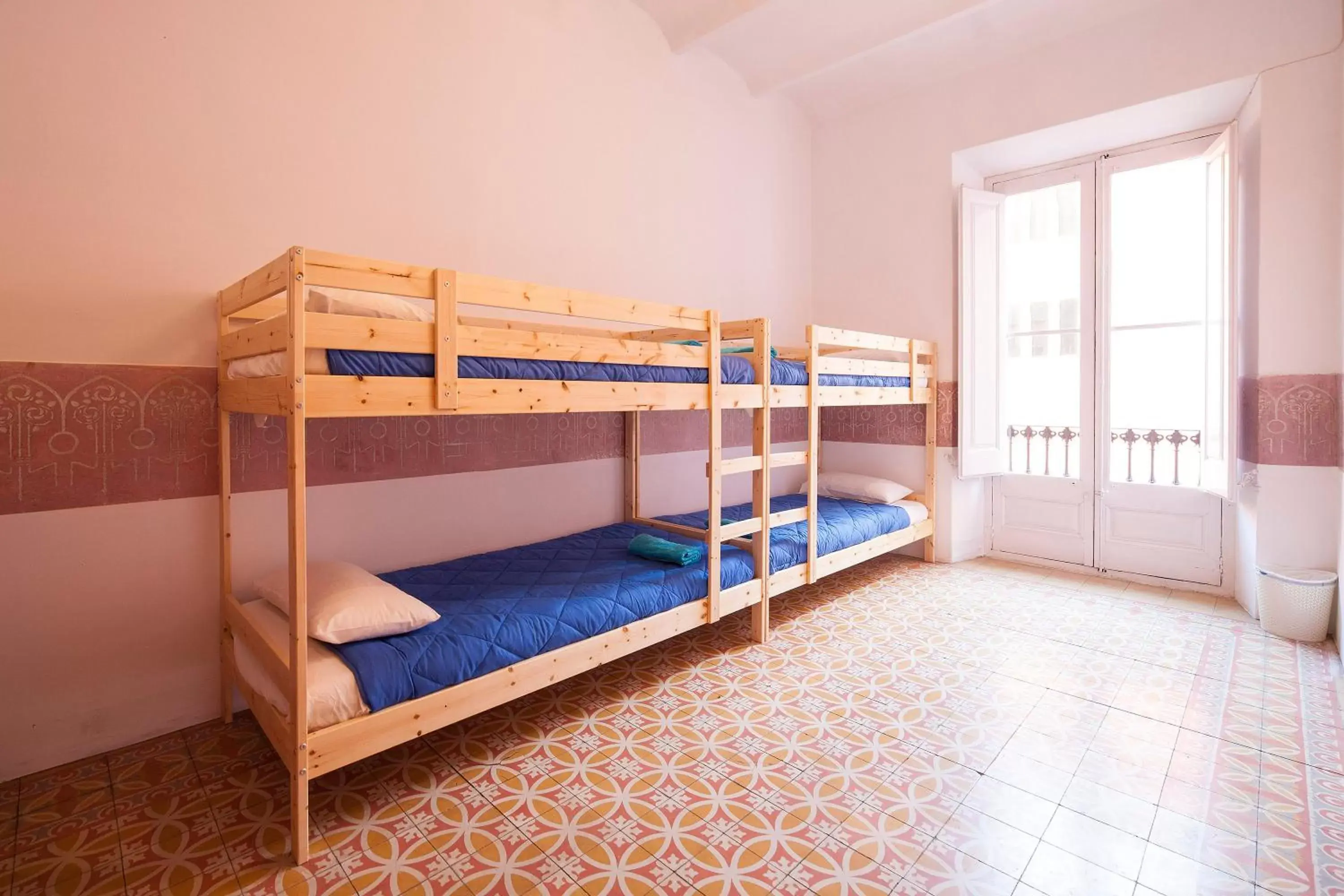 Bunk Bed in Bed in Girona