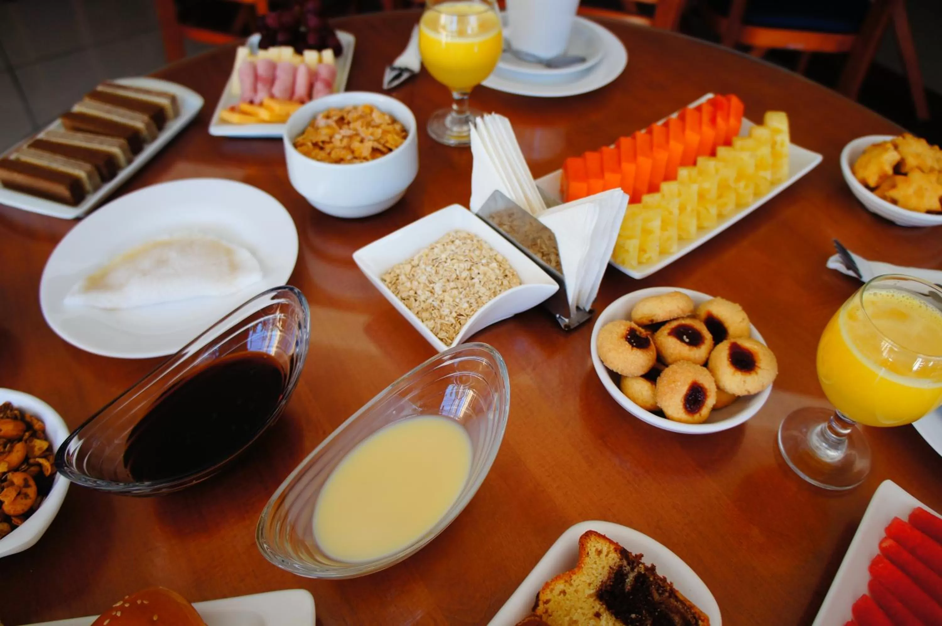 Breakfast in Nobile Suítes Tambaú