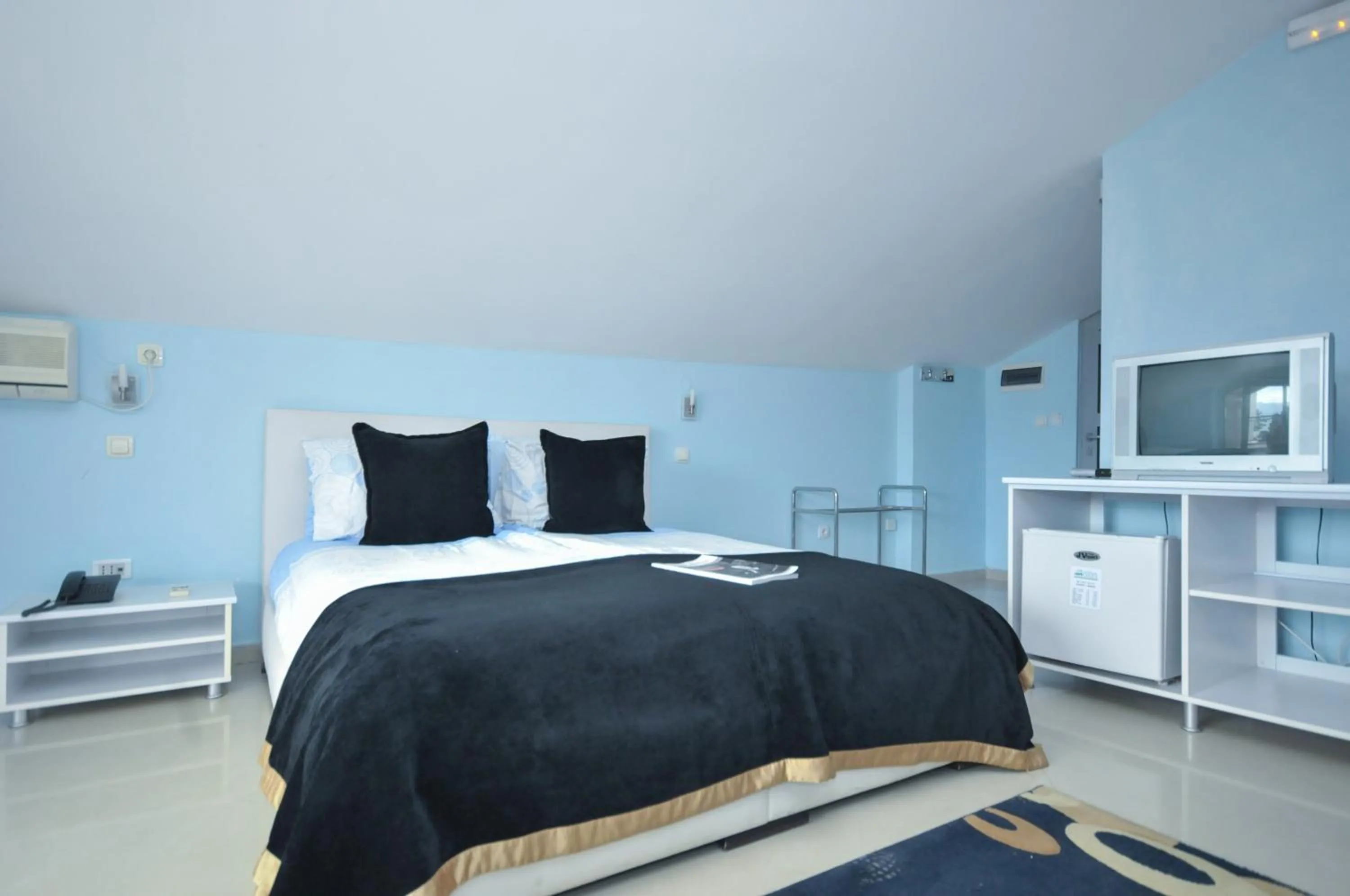 Bedroom, Bed in Hotel Oaza