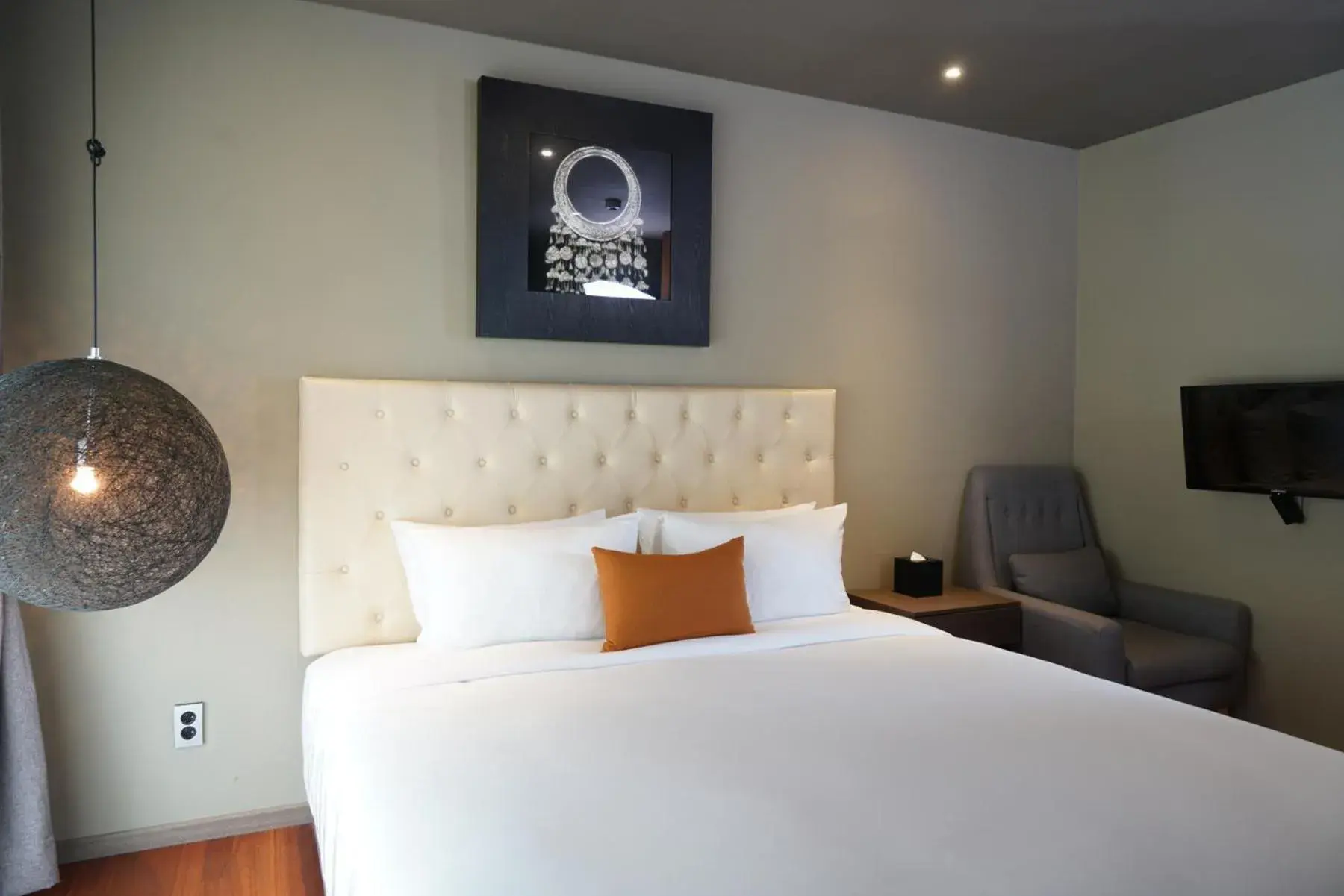 Bed in Jeju Hotel Scarboro