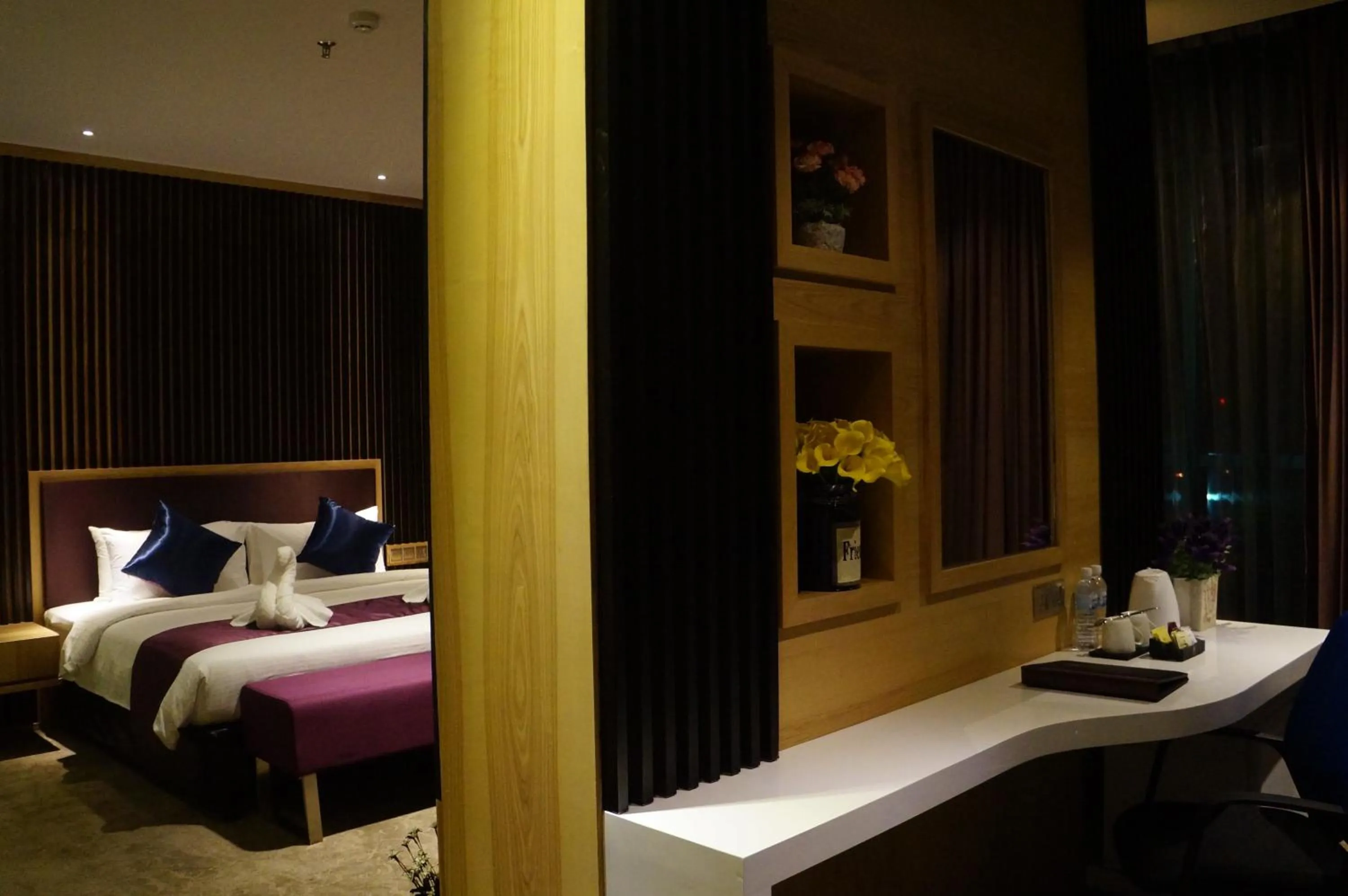 Bedroom, Bed in Greens Hotel & Suites