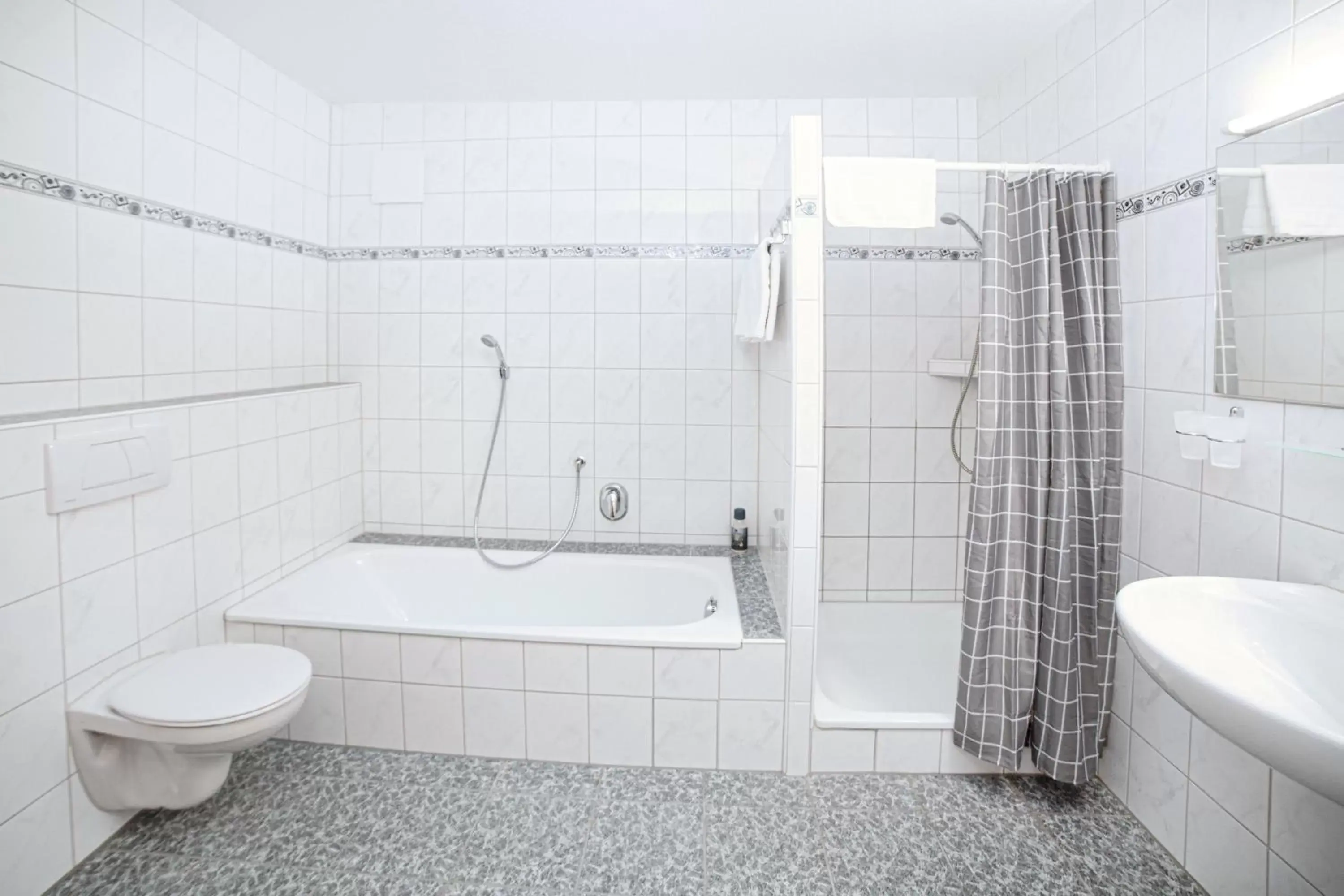 Bathroom in Fairway Hotel