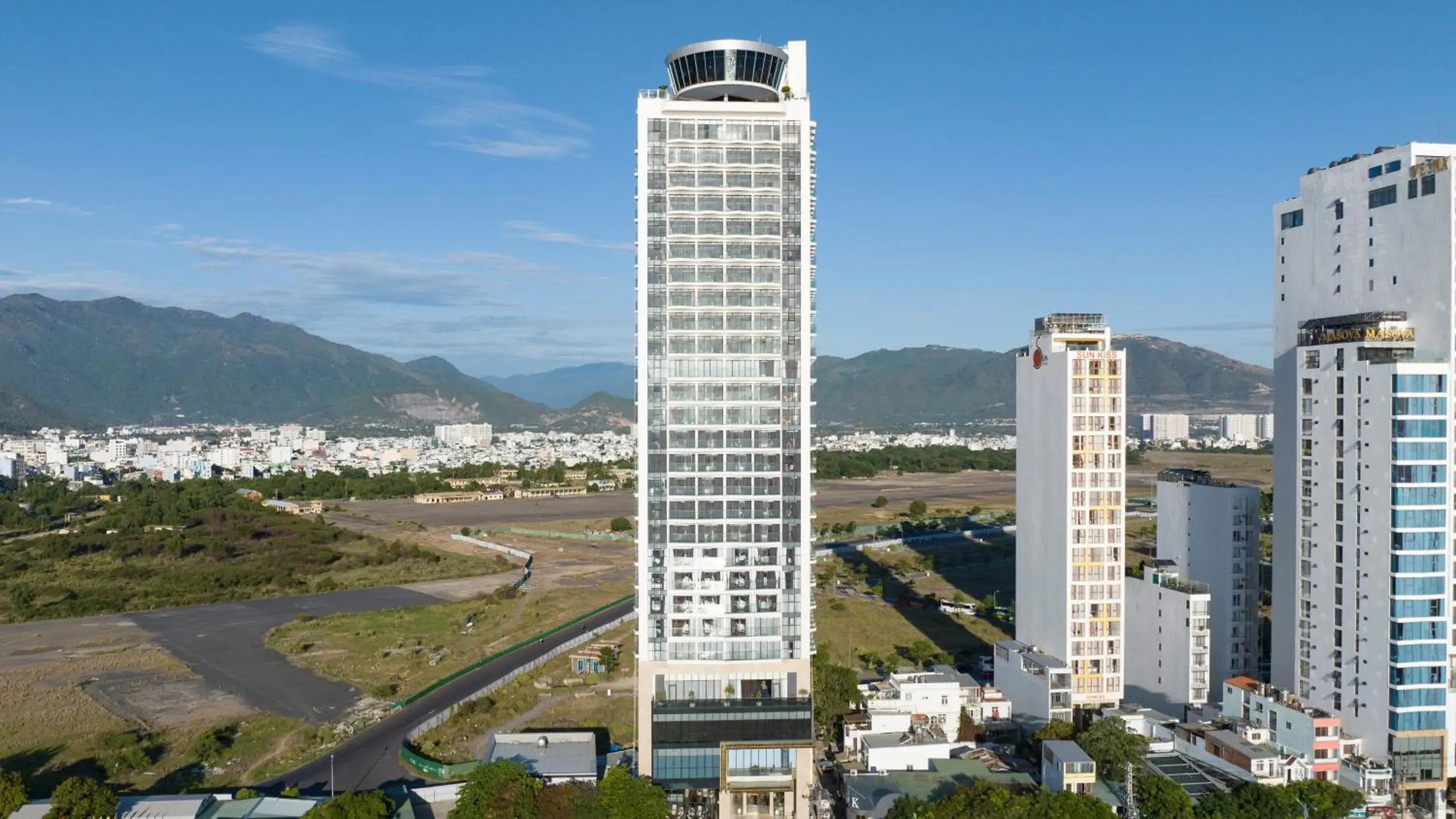 Property building in Best Western Premier Marvella Nha Trang