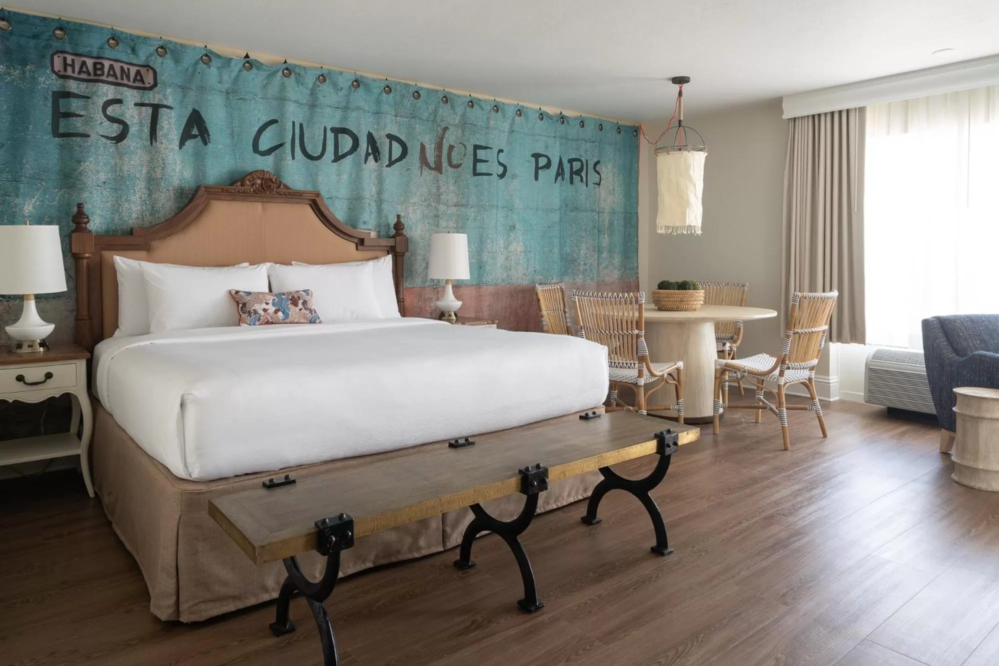 Photo of the whole room, Bed in Havana Cabana at Key West