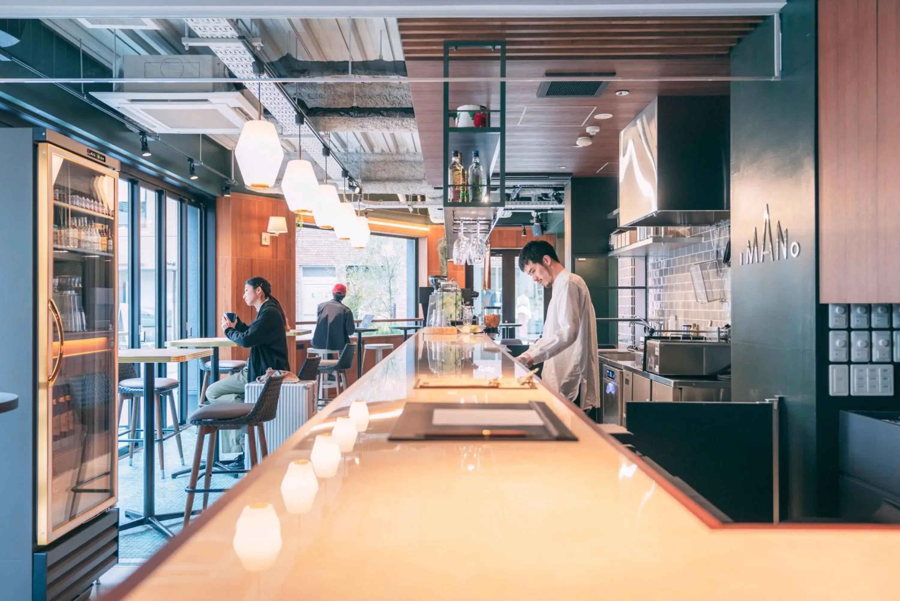 Lounge or bar in IMANO OSAKA SHINSAIBASHI HOSTEL Lounge or bar in IMANO OSAKA SHINSAIBASHI HOSTEL