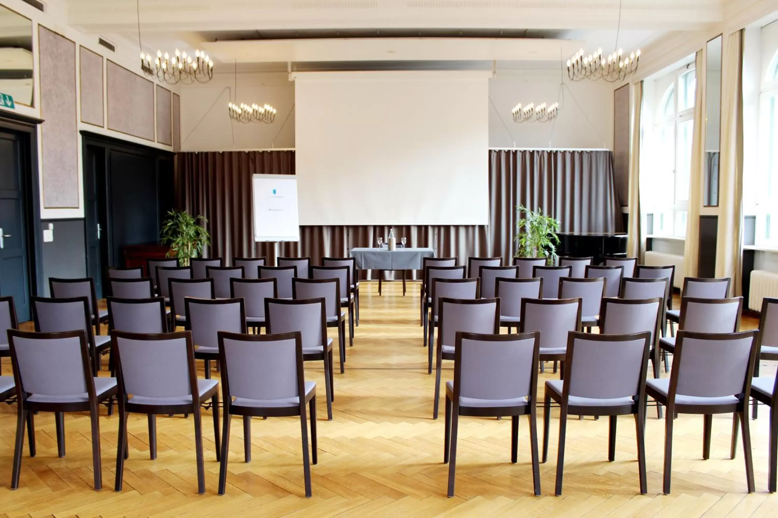 Meeting/conference room in Hotel Pestalozzi Lugano