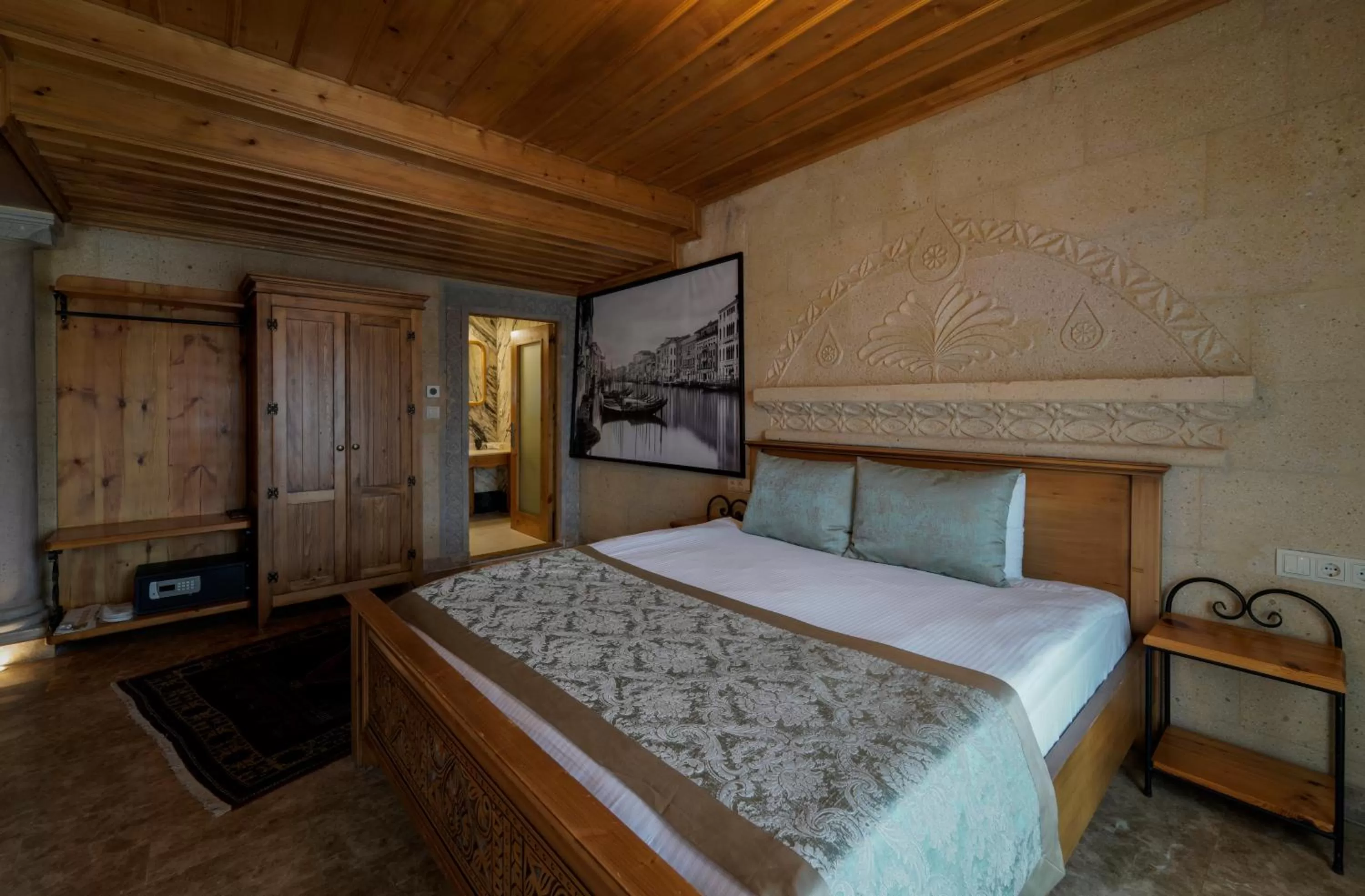 Bed in Cratus Stone Palace