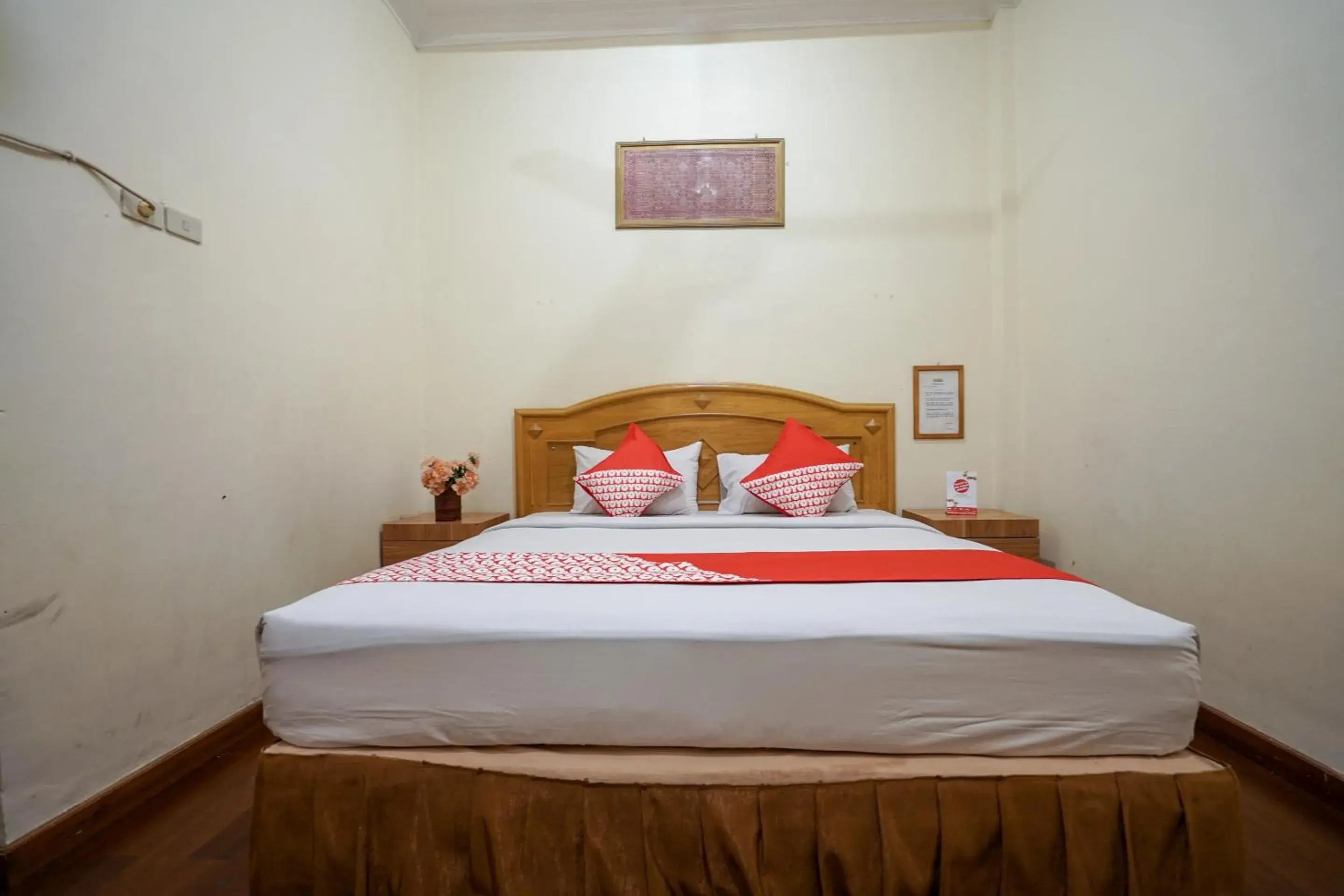 Bedroom, Bed in OYO 1173 Hotel Shofa Marwah