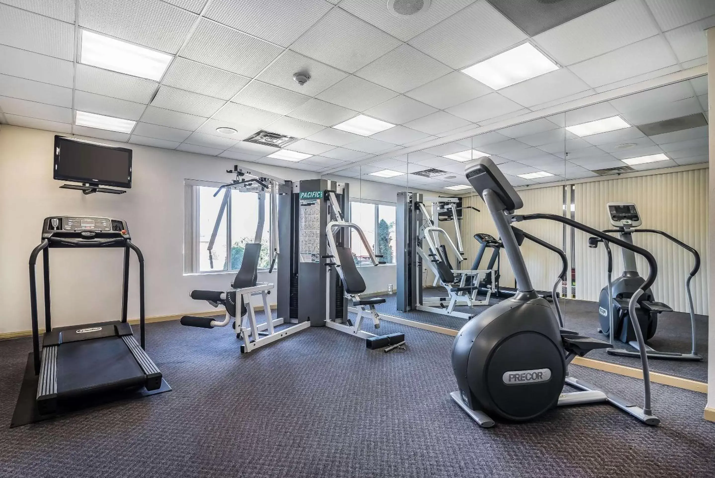 Fitness centre/facilities, Fitness Center/Facilities in Quality Inn & Suites Albany Airport