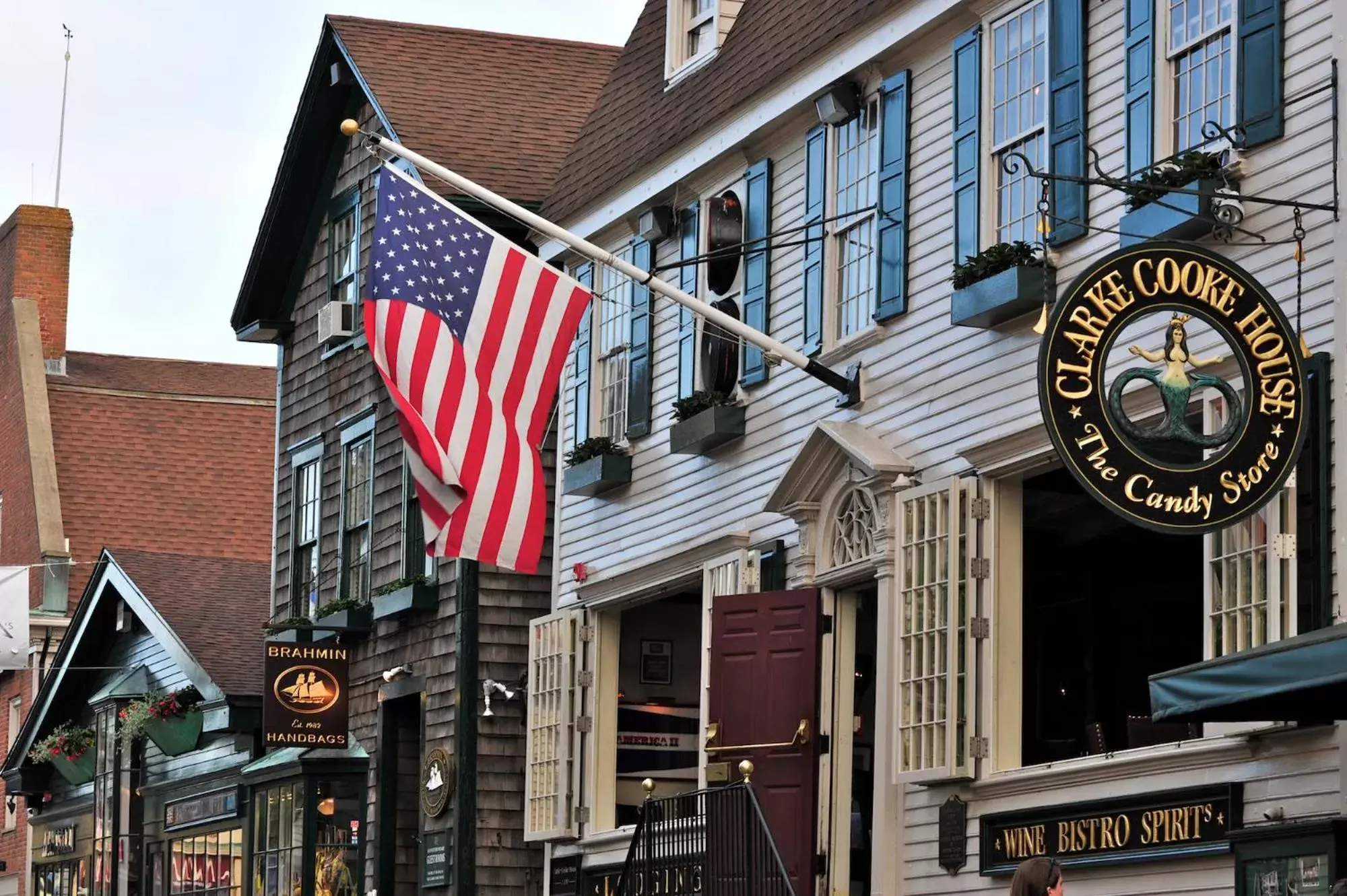 Property Building in Harborside Inn