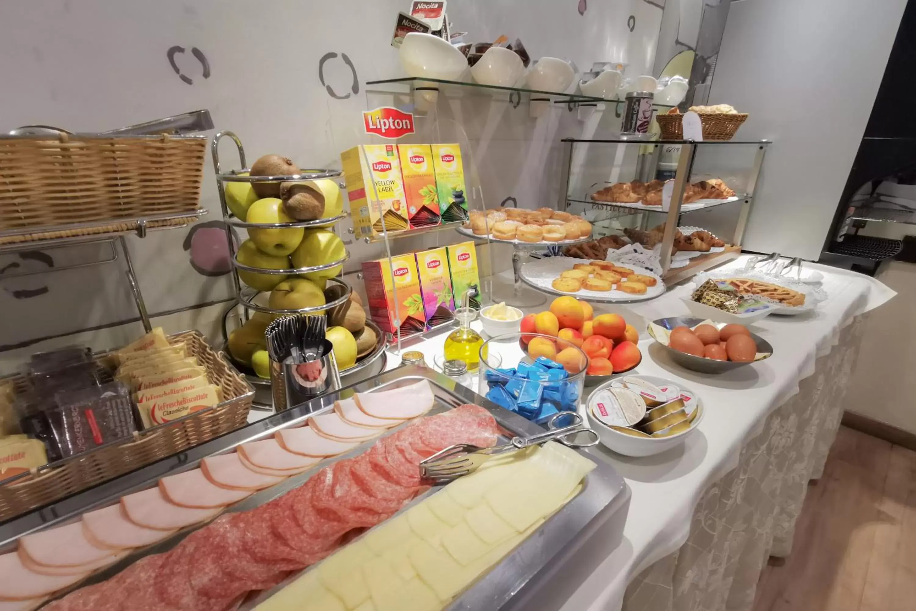 Food and drinks in Nuovo Albergo Centro