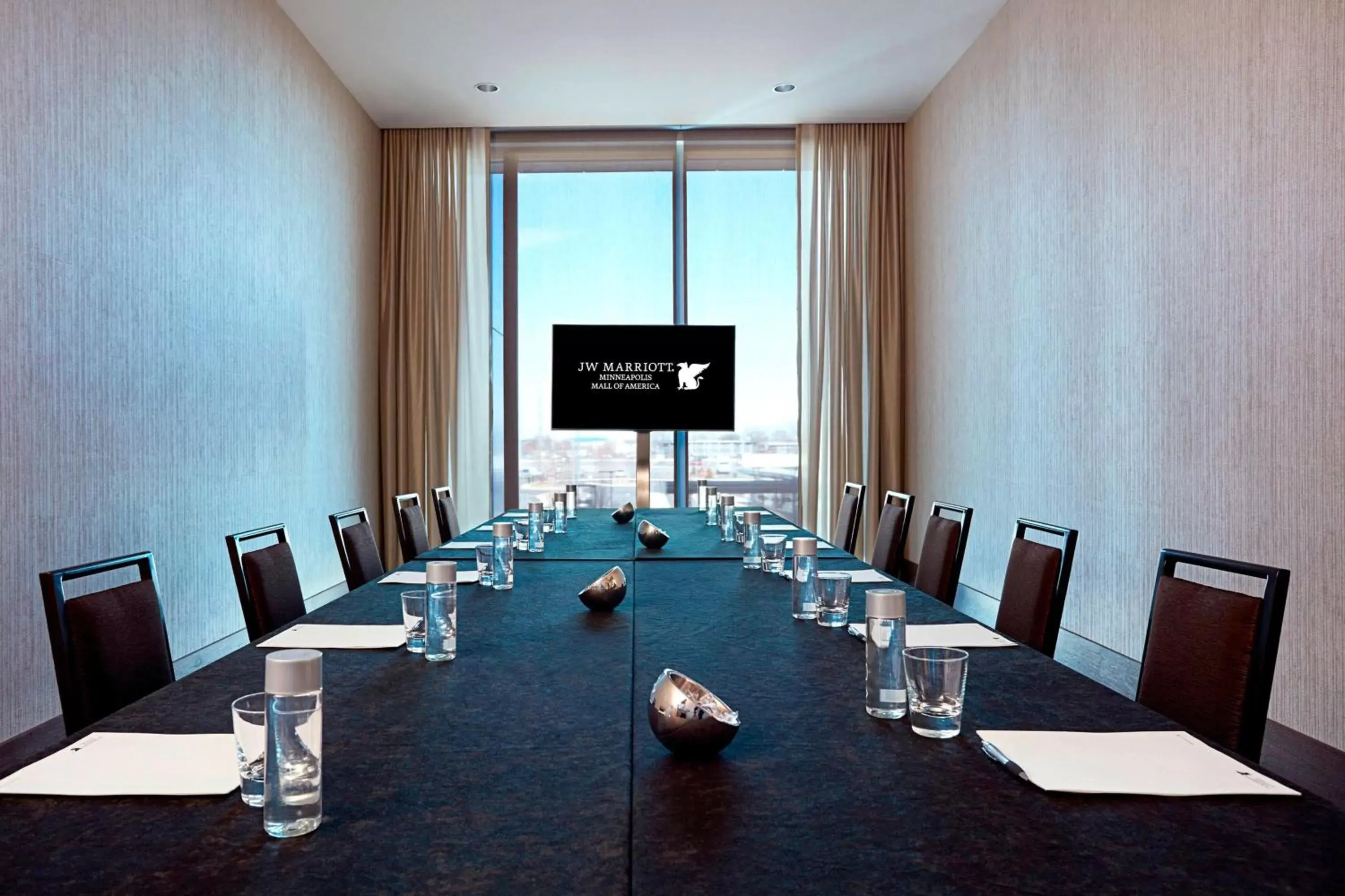 Meeting/conference room in JW Marriott Minneapolis Mall of America